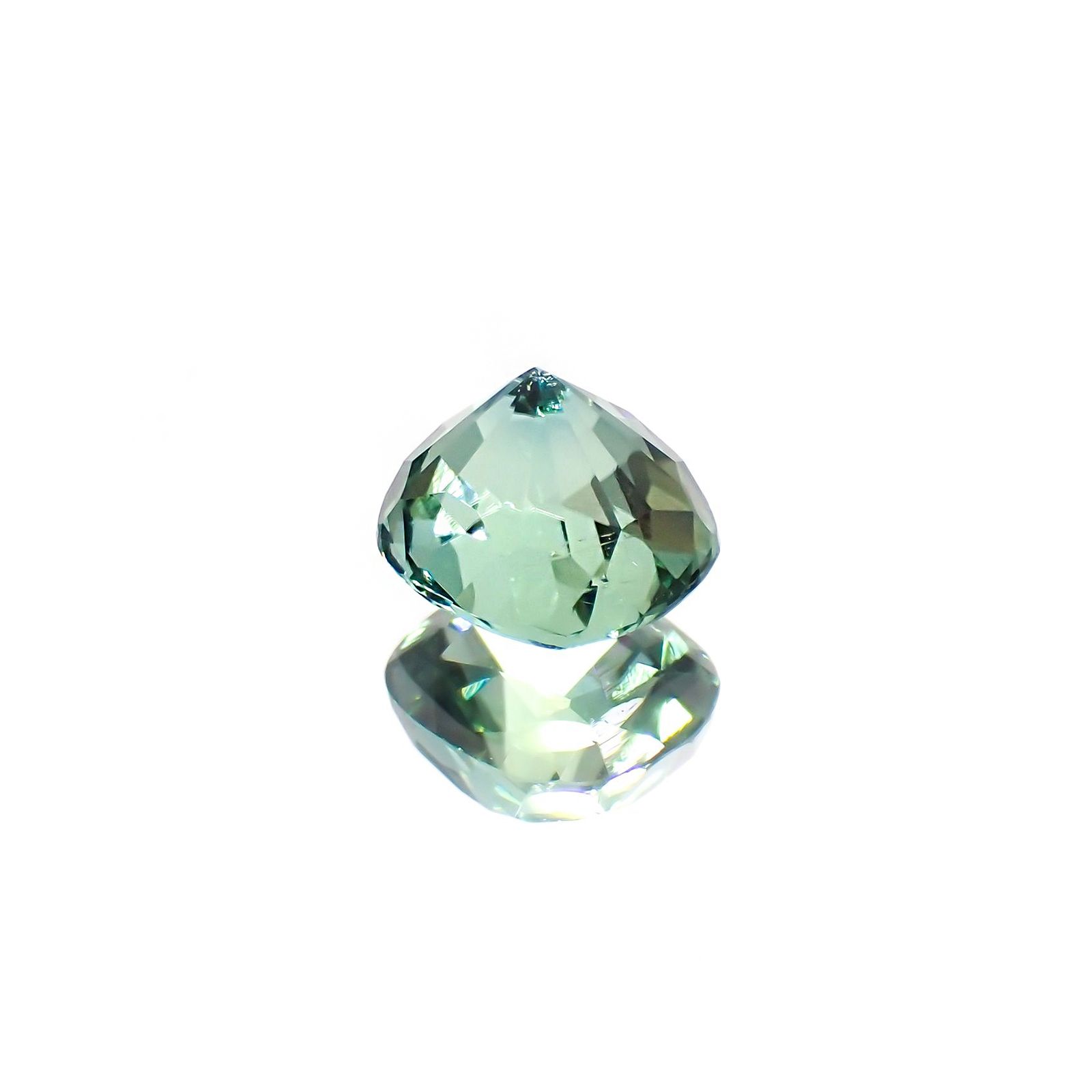 グリーントルマリン アフガニスタン産 1.04ct / 6.2x5.5mm前後 [220114107]