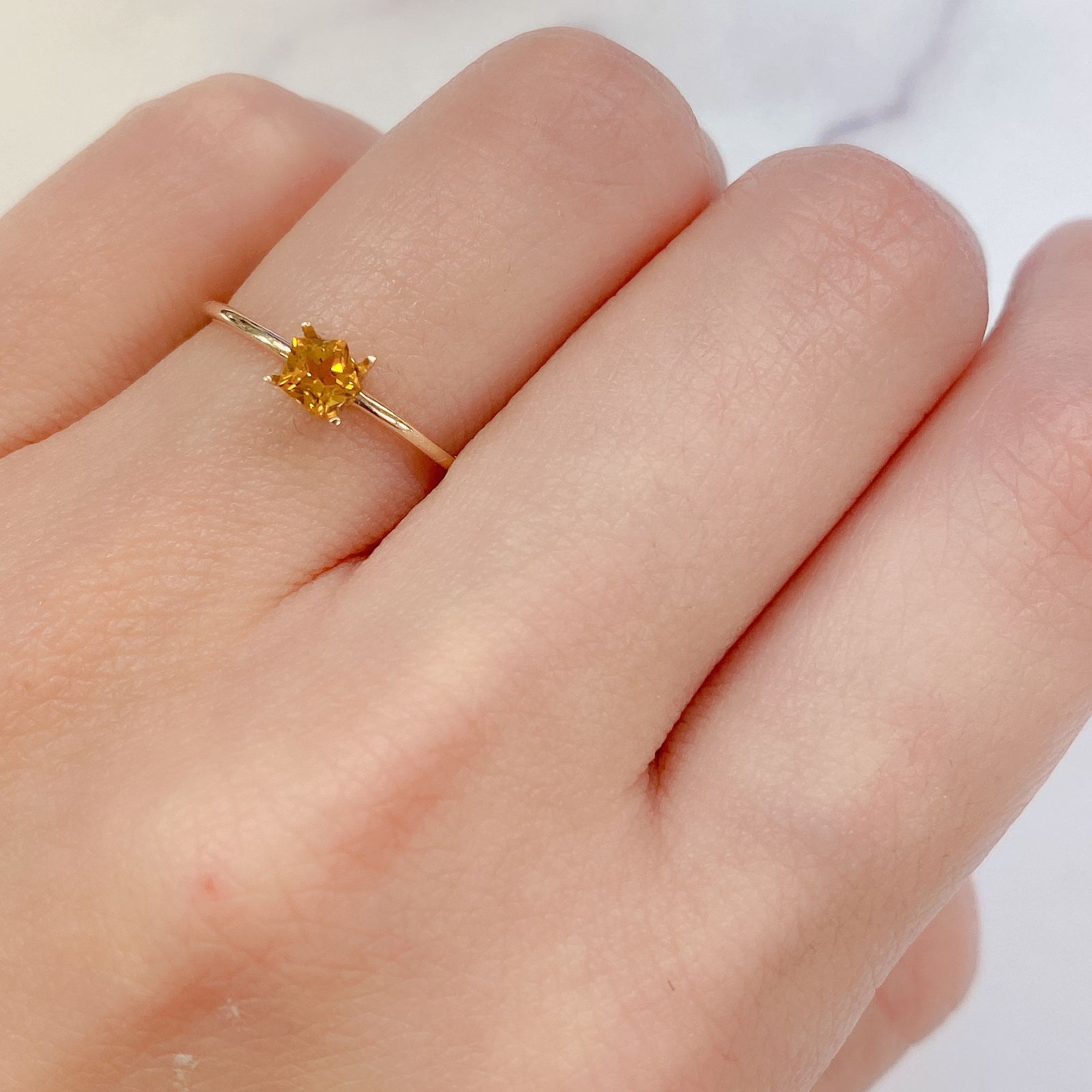 <ランダムセレクト1個販売> ◇ペンタゴンカット◇シトリンSA(宝石名シトリン) ブラジル産 0.21ct前後 識別済[210510431]3.9×4.2mm前後