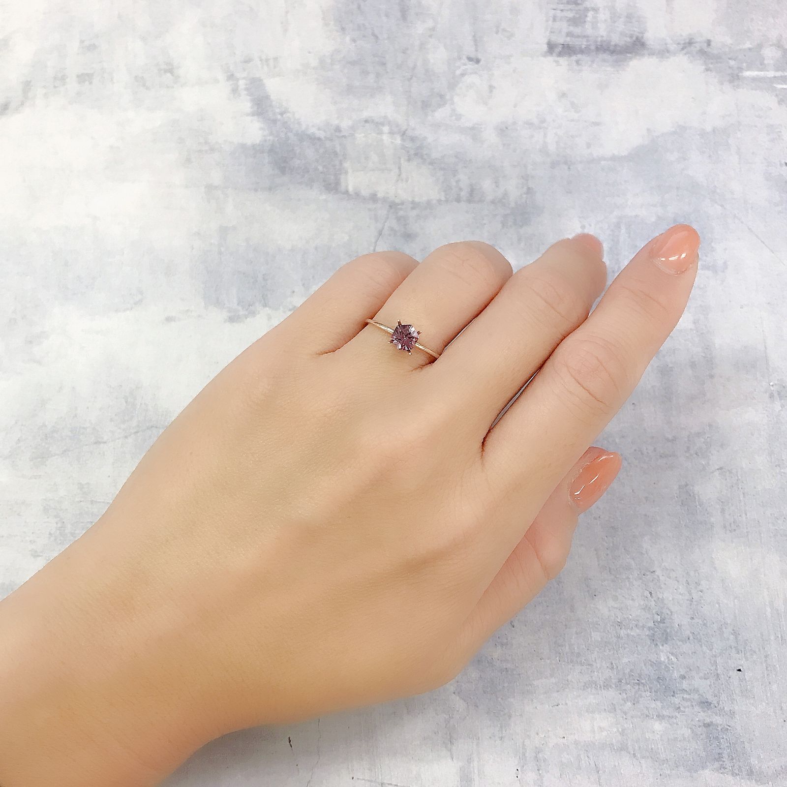 ◇ヘキサゴンカット◇カラーシフト マラヤガーネット(宝石名ガーネット)タンザニア産 0.70ct 識別済[220817563]5.1x5mm前後