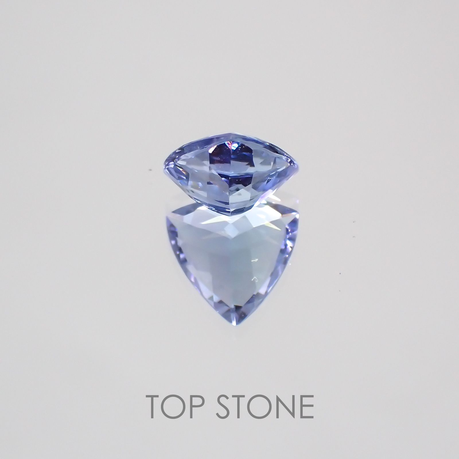 バイカラータンザナイト タンザニア産 ルース 1.07ct[210310100]7×7mm前後