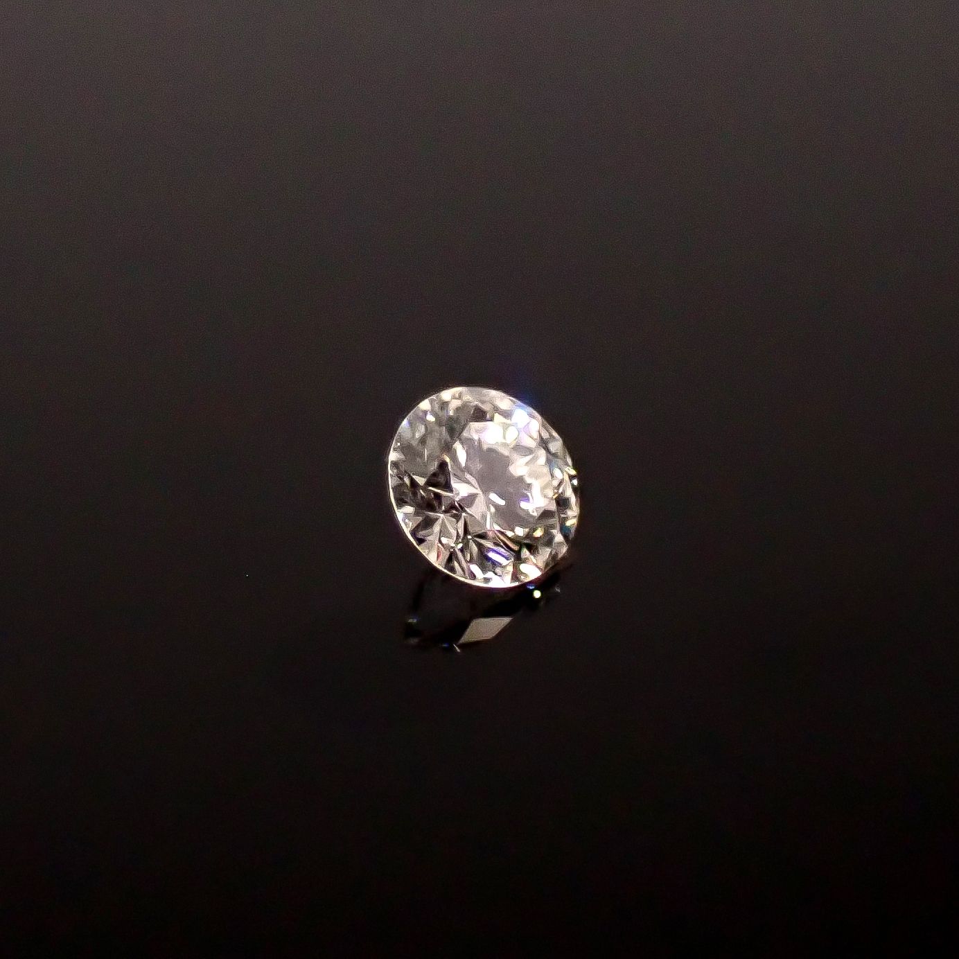 ダイヤモンド SI1-VS ハート&キューピッド 0.043ct / 2.2x2.2mm前後 [251031193]