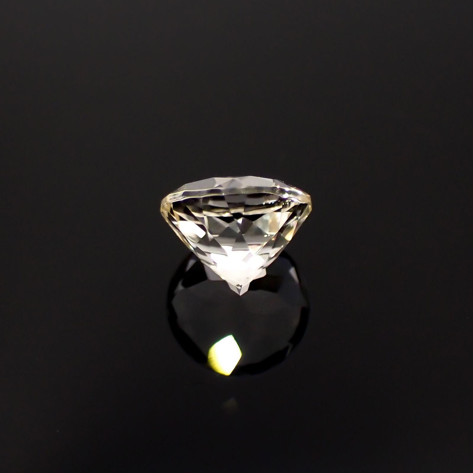 イエロースキャポライト フルオレッセンス(宝石名スキャポライト)タンザニア産 1.20ct 識別済[230722656]7x7mm前後