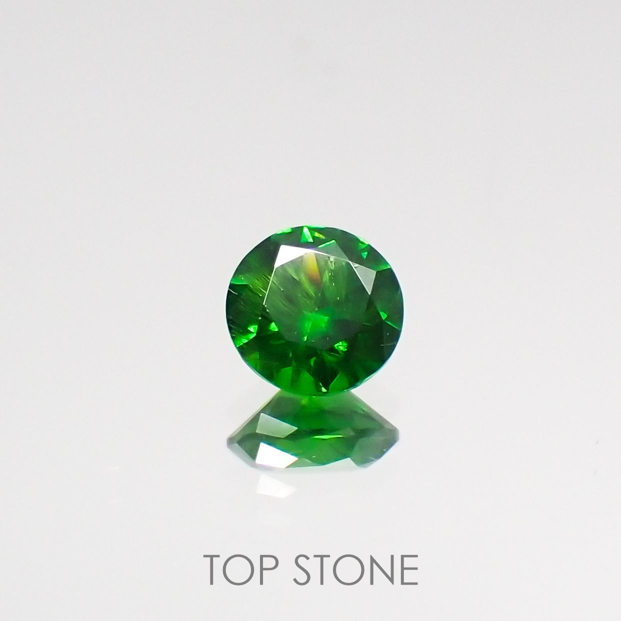 デマントイドガーネット(宝石名デマントイド・ガーネット) ロシア産 0.199ct ソ付(彩珠)[210711586]3.5×3.5mm前後