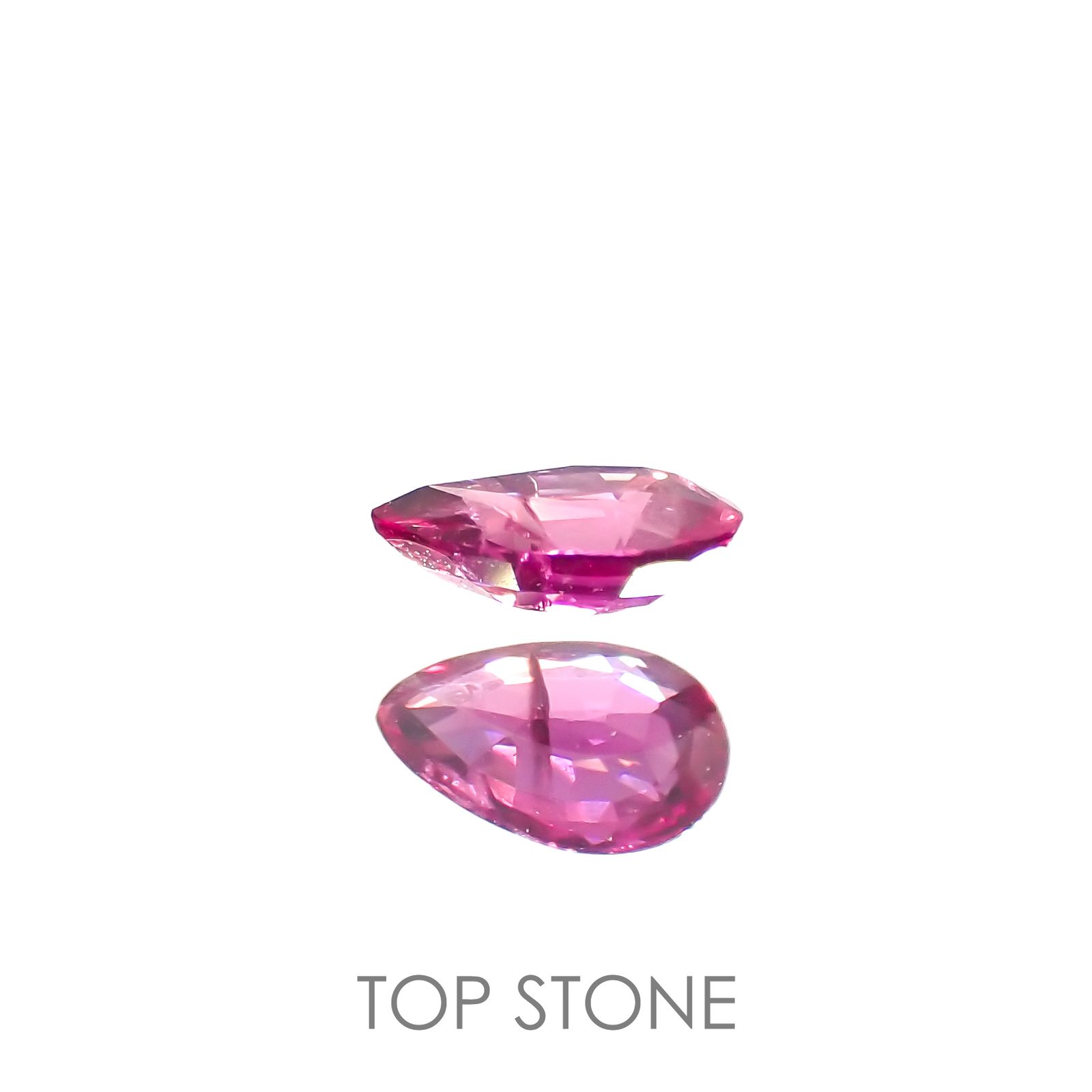 ルビー(宝石名ルビー)モザンビーク産 0.21ct 識別済[220616090]4.6x2.8mm前後