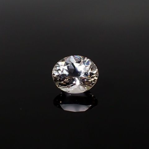 アクロアイト(宝石名トルマリン)ナイジェリア産 0.62ct 識別済[220616248]5.9x4.9mm前後