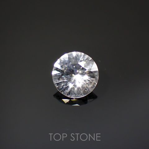 フェナカイト(宝石名フェナカイト)ブラジル産 0.83ct 識別済[220115167]6.5x6.5mm前後