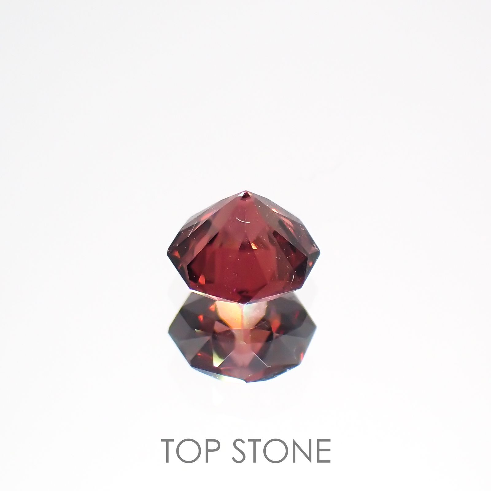 ◇オクタゴンカット◇ピンクジルコン(宝石名ジルコン)スリランカ/カンボジア産 0.70ct 識別済[220114932]4.9x4.8mm前後