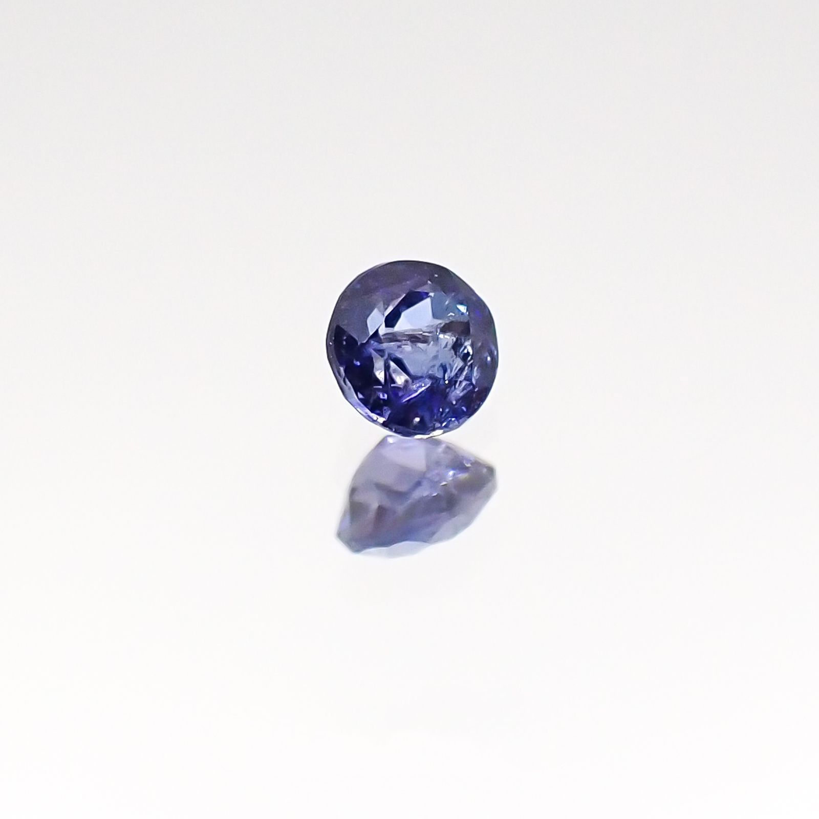 ベニトアイト(宝石名ベニトアイト) アメリカ・カリフォルニア産 0.089ct 識別済[20117616]2.6×2.5mm前後