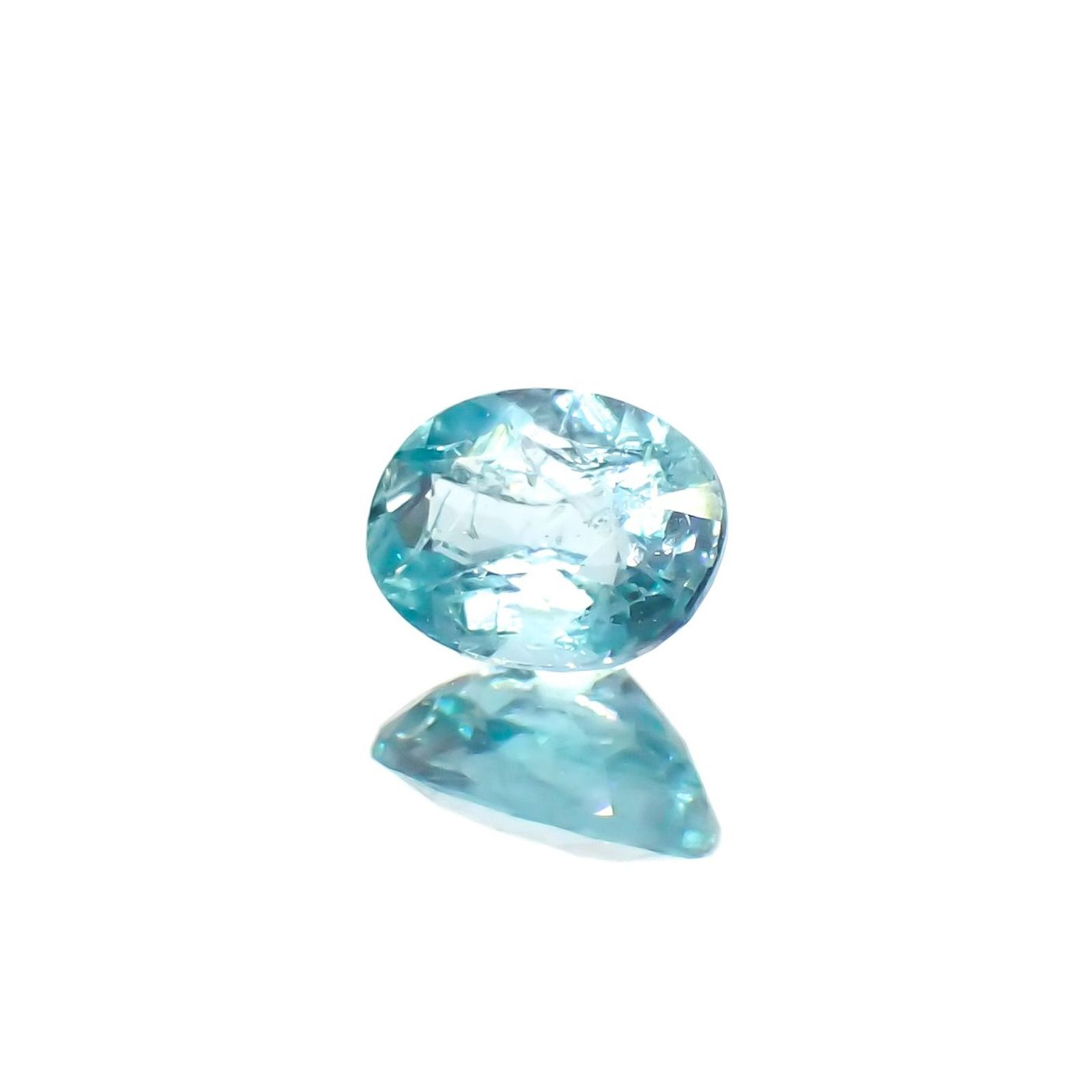 グランディディエライト(宝石名グランディディエライト)マダガスカル産 識別済 0.20ct / 4.3x3.4mm前後 [260420105]