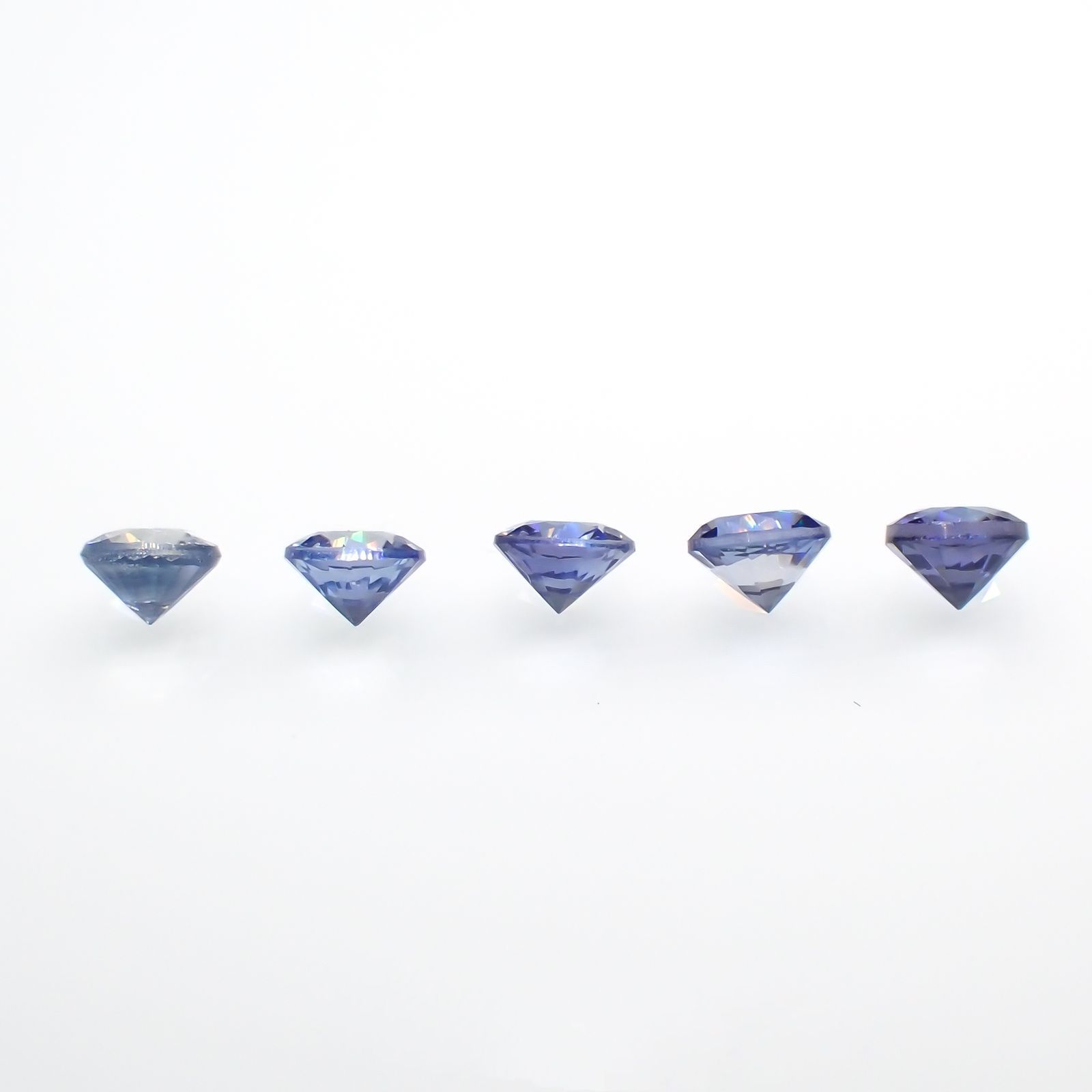 ベニトアイト カラーグラデーション5個セット アメリカ・カリフォルニア州サンベニト産 0.27ct(5pcs合計)[220616633]2.2-2.3x2.2-2.3mm前後