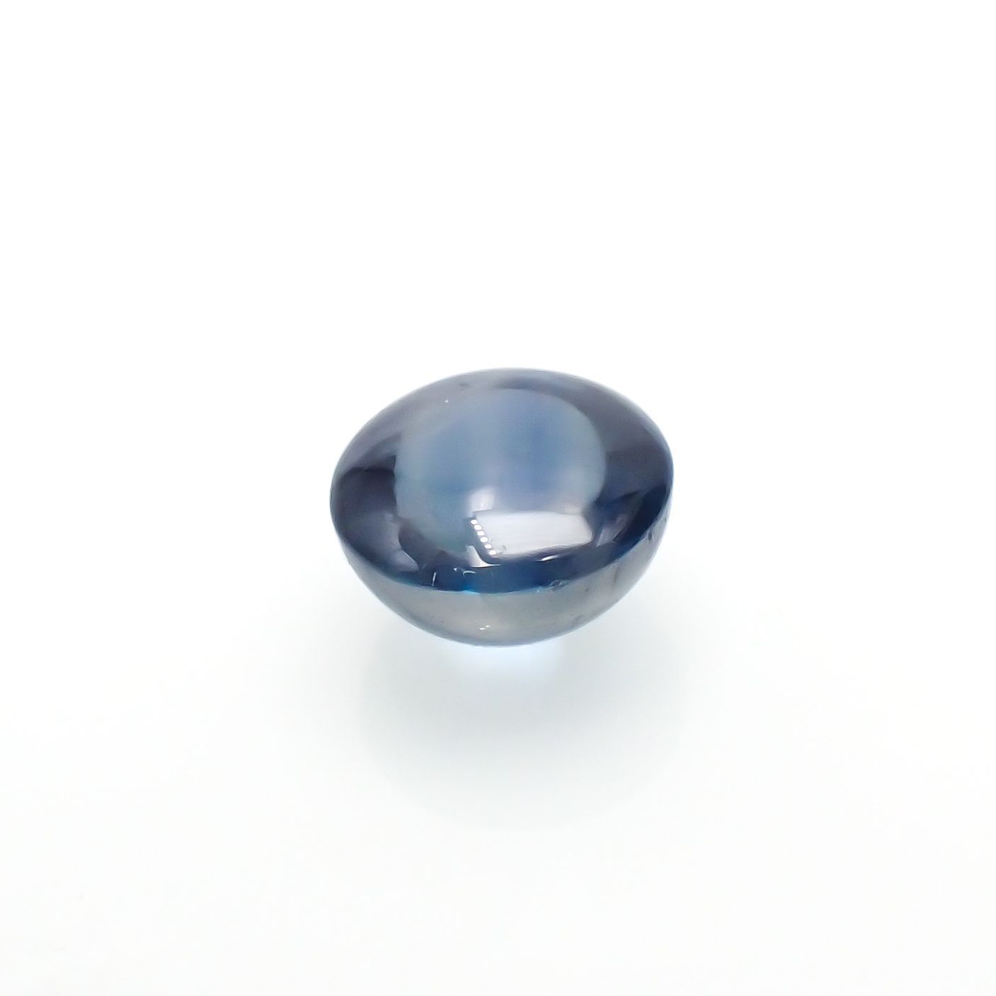サファイア(宝石名ブルー・サファイア)スリランカ/マダガスカル産 1.76ct 識別済[220918155]6.4x6.4mm前後