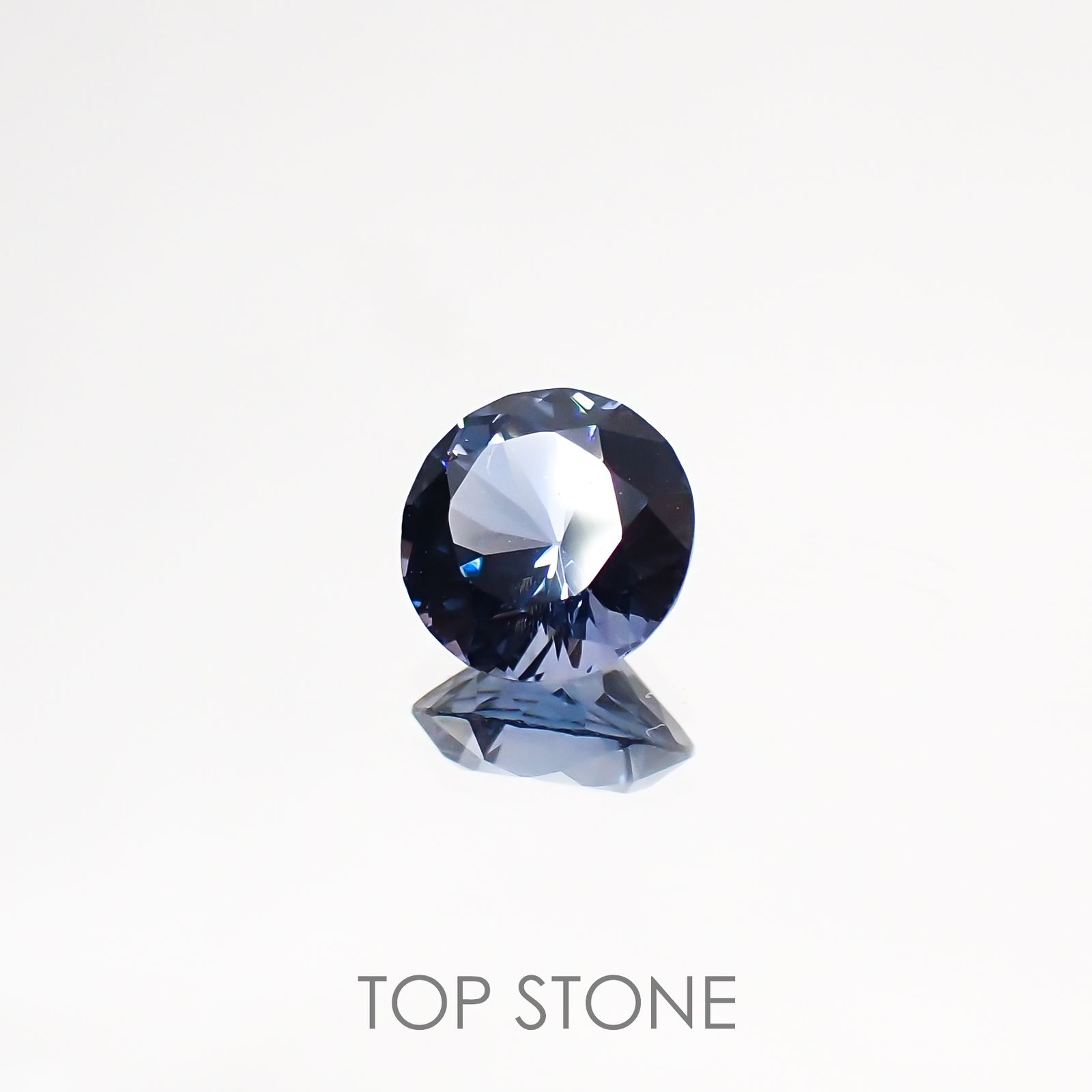 グレイッシュブルースピネル ビルマ産 ルース 0.64ct[210811122]5.5×5.4mm前後
