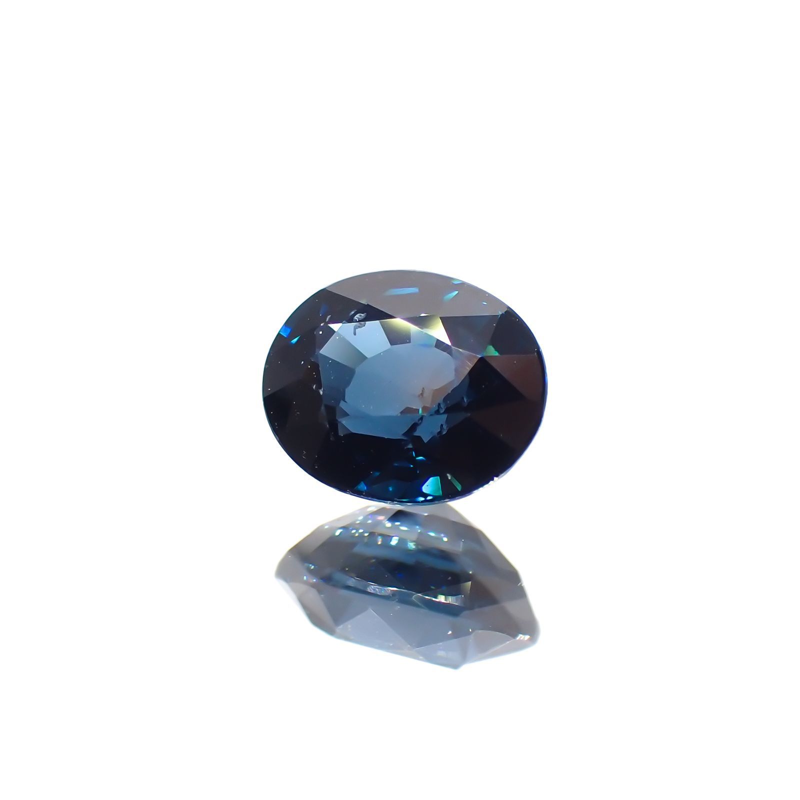スリランカ産非加熱サファイア 0.90ctルース GIA