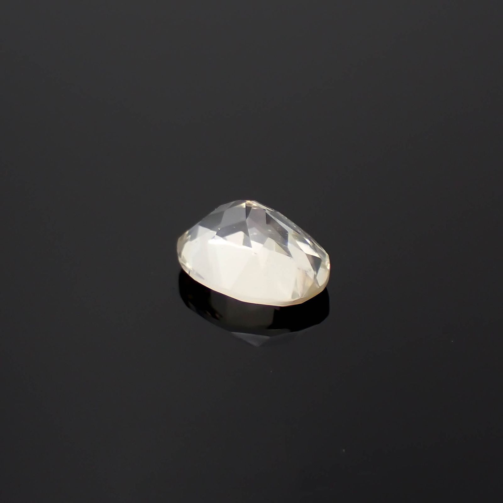 ゴールデンラブラドライト メキシコ産 1.11ct / 8x6mm前後 [251220369]