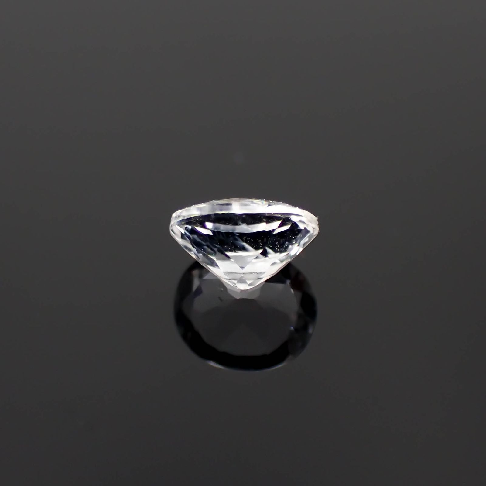 フェナカイト(宝石名フェナカイト)マダガスカル/ブラジル産 0.34ct 識別済[230522026]4.8x4.1mm前後