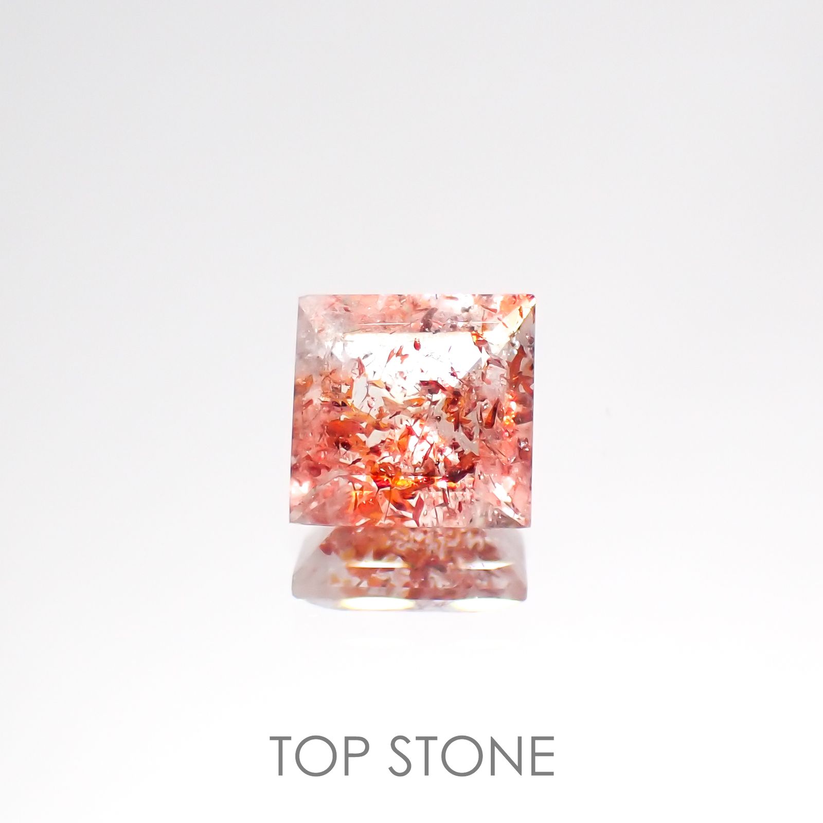 ファイヤークォーツ ナイジェリア産 1.41ct[220114759]7.2x7mm前後
