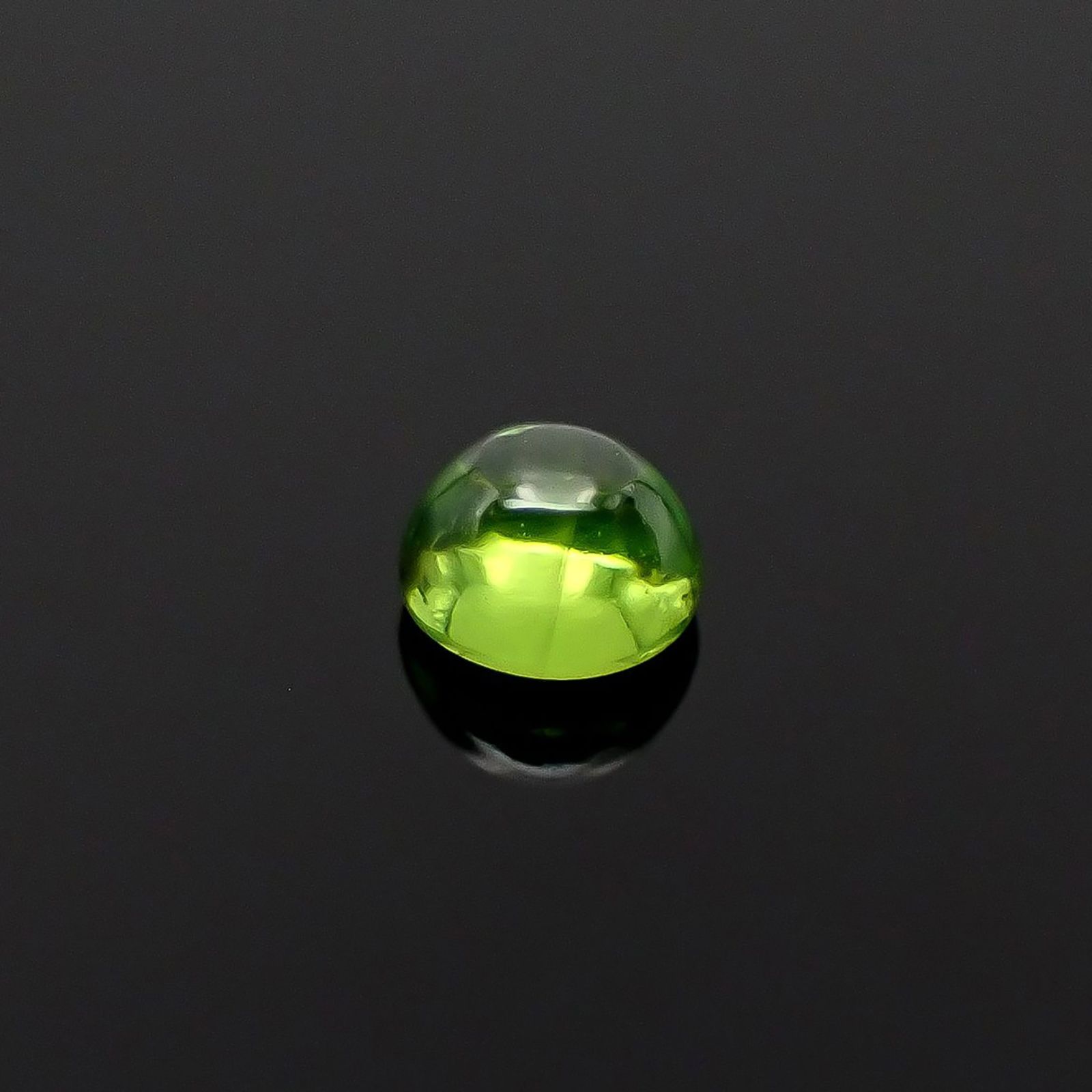 デマントイドガーネット ロシア産 0.060ct / 2.1x2.1mm前後 [260628250]