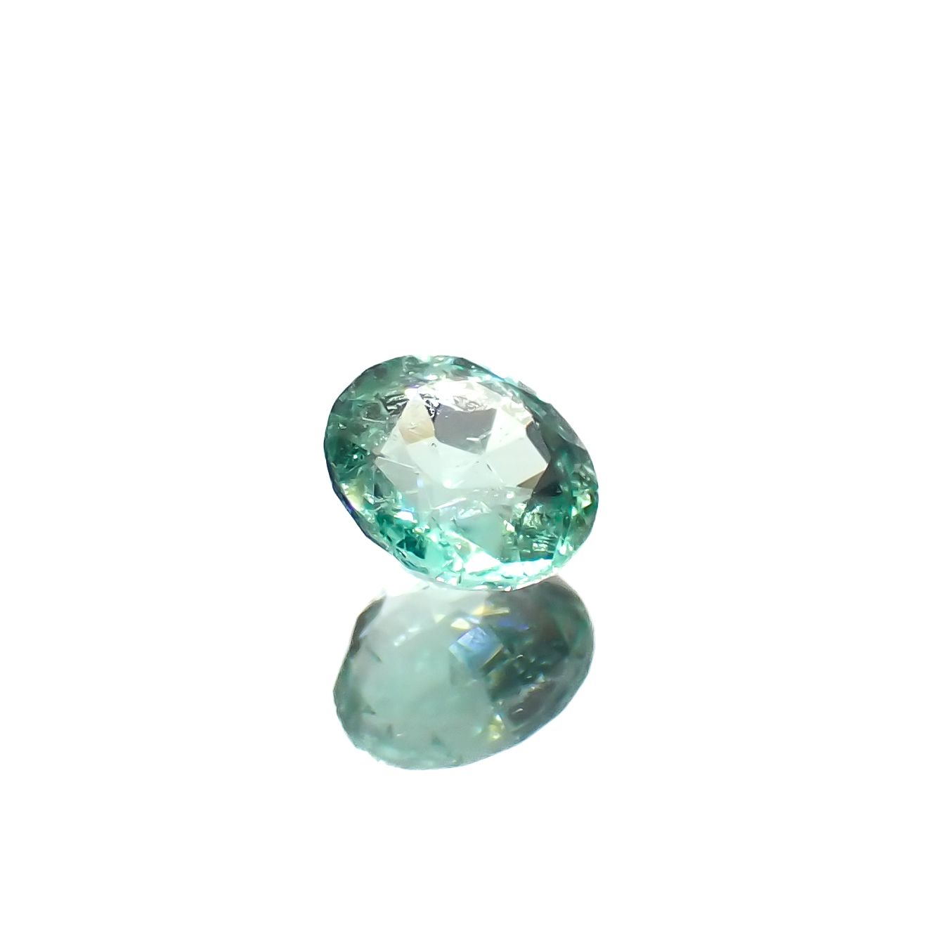 パステルカラーエメラルド コロンビア産 0.26ct[240225942]4.2x4.2mm前後