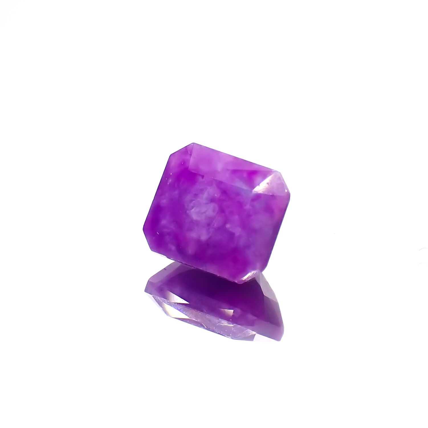 スギライト 南アフリカ産 1.75ct[230421781]7.2x6.4mm前後