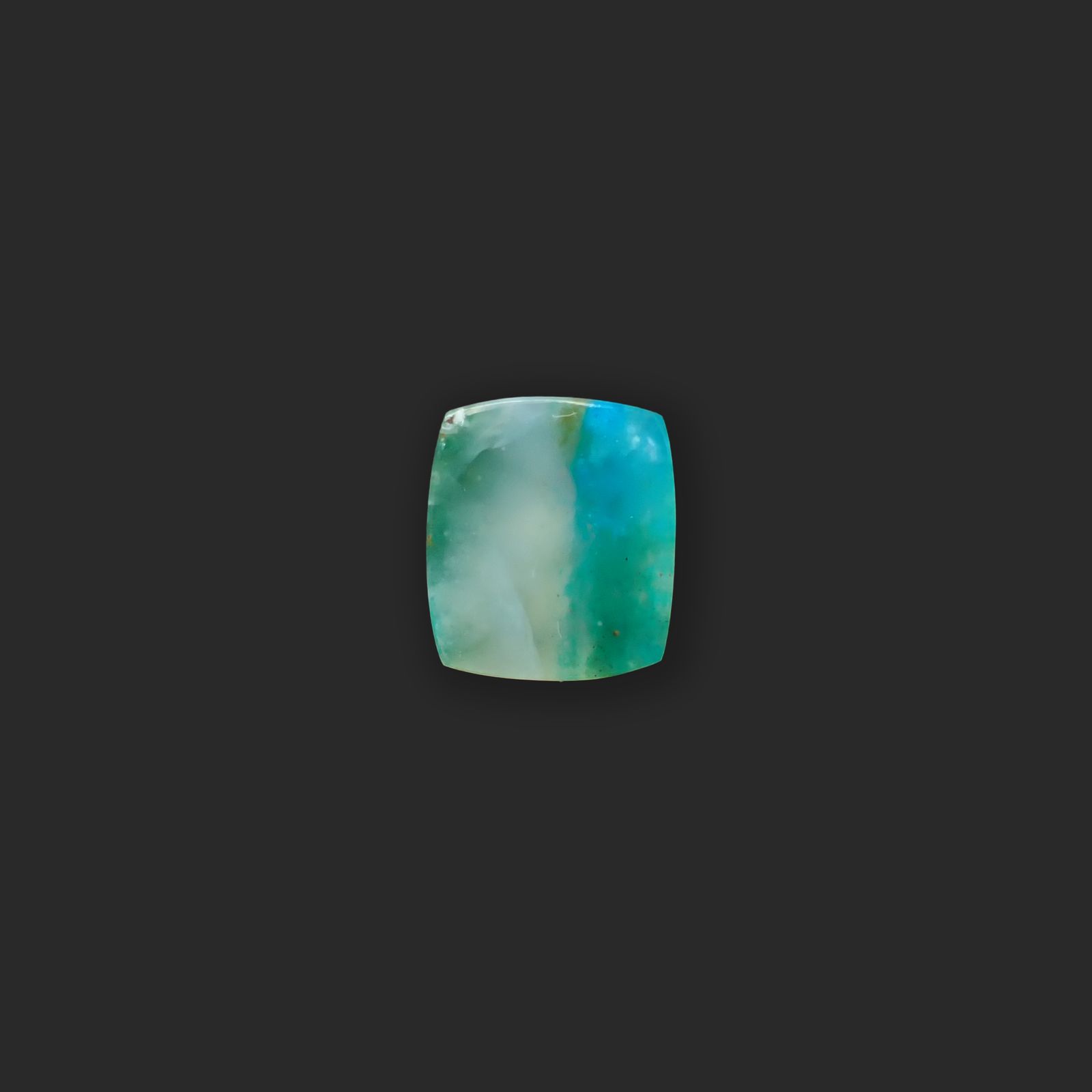 ブルーオパール ペルー産 3.12ct [250730724]9.8x8.6mm前後