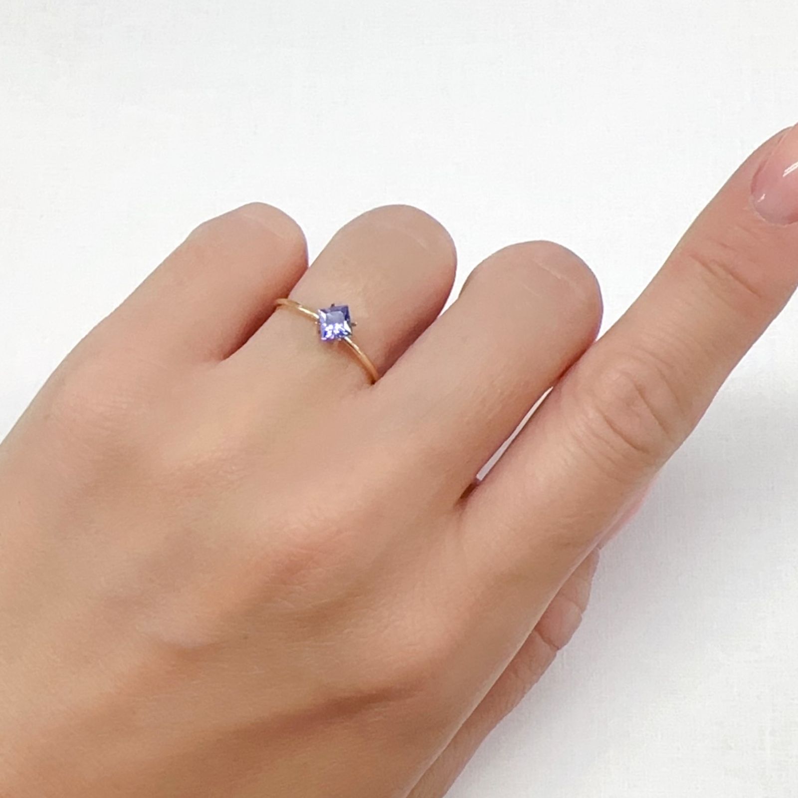 ◇プリンセスカット◇タンザナイト タンザニア産 0.42ct[240427141]4x3.9mm前後