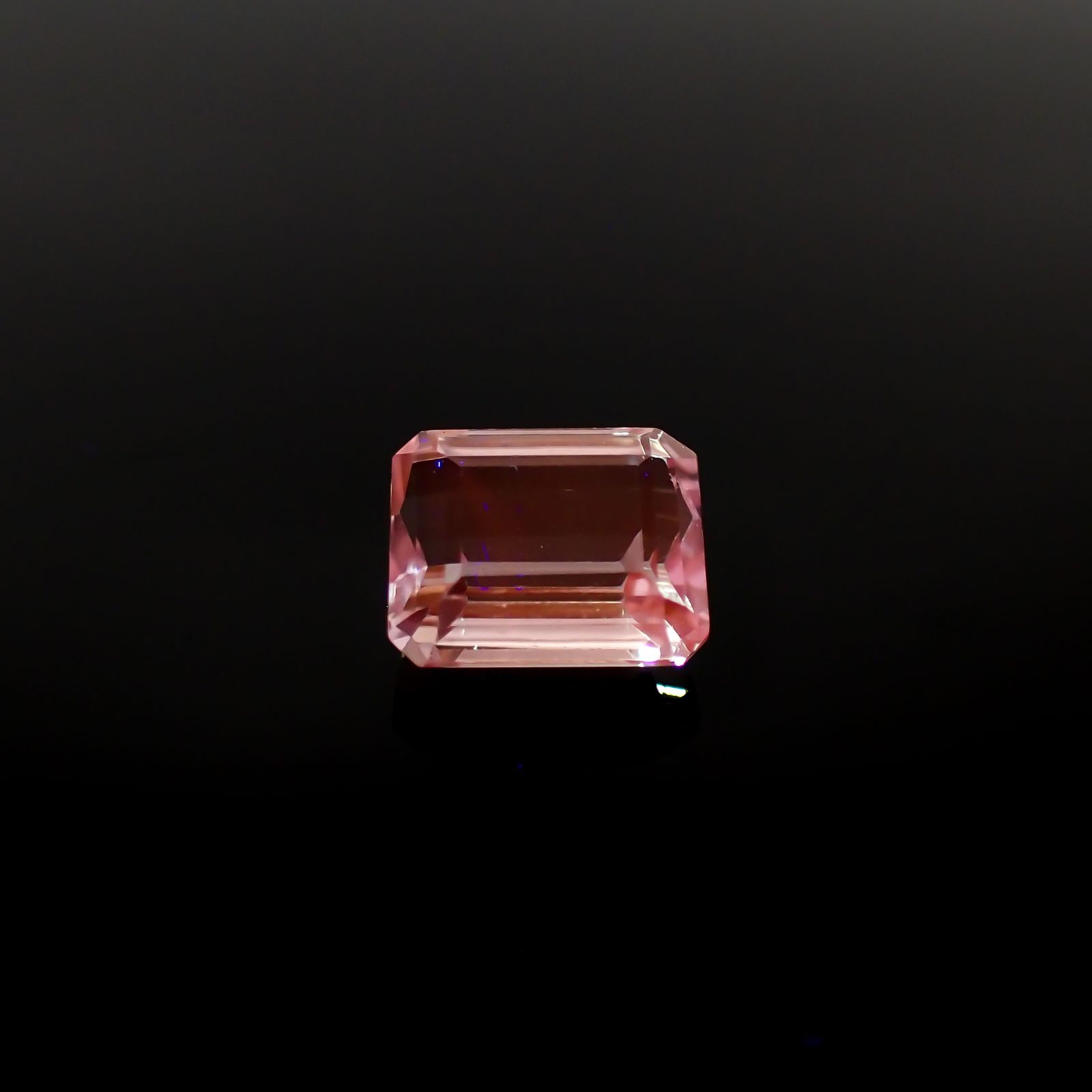 クンツァイト アフガニスタン産 7.64ct[231225145]11.9x10mm前後