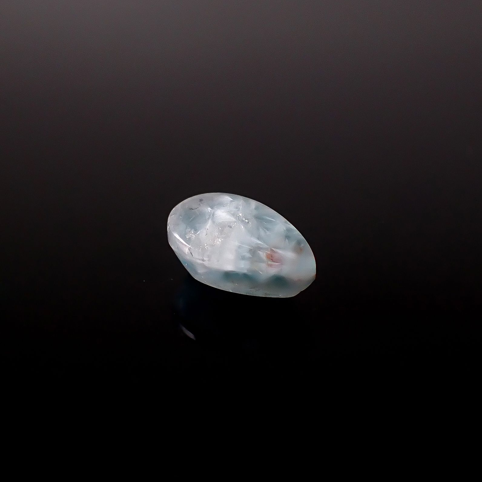 パライバクォーツ ブラジル産 3.09ct / 11.7x7.4mm前後 [260331863]