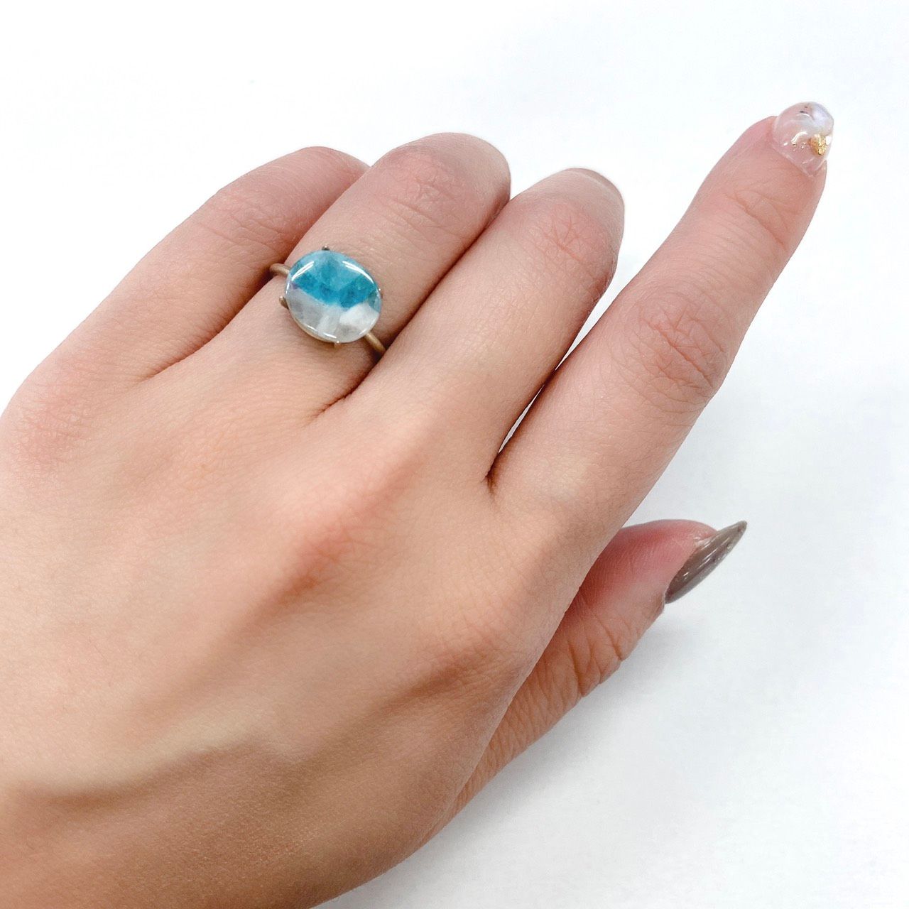 パライバトルマリンインクォーツ ブラジル産 ルース 2.11ct[210510811]11.2×9.2mm前後