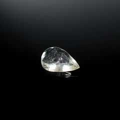 リビアングラス 発見地：エジプト・リビア砂漠 2.74ct / 14.5x9.8mm前後 [251131308]