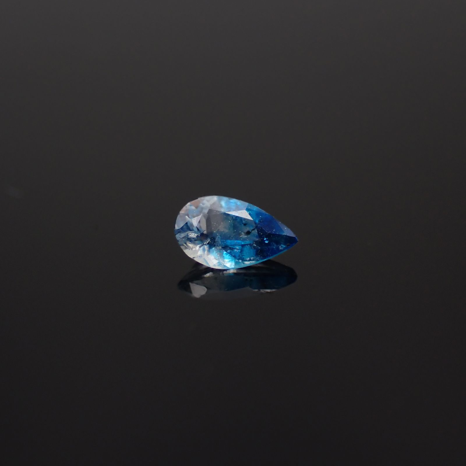 ユークレース ジンバブエ産 0.12ct[231224470]4.4x2.7mm前後