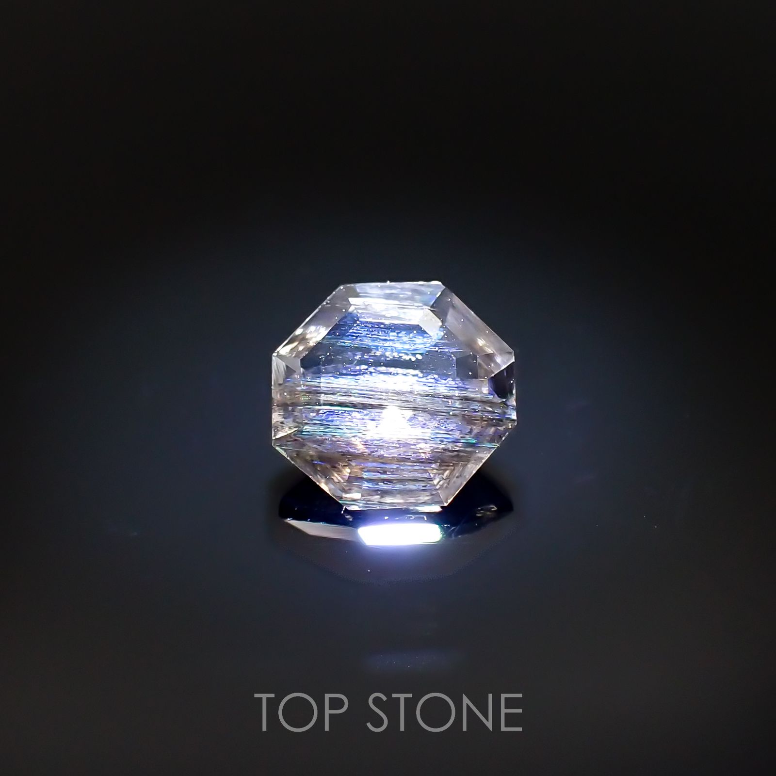 ◇オクタゴンカット◇レインボースキャポライト ブラジル産 0.58ct[221018332]6x5.7mm前後