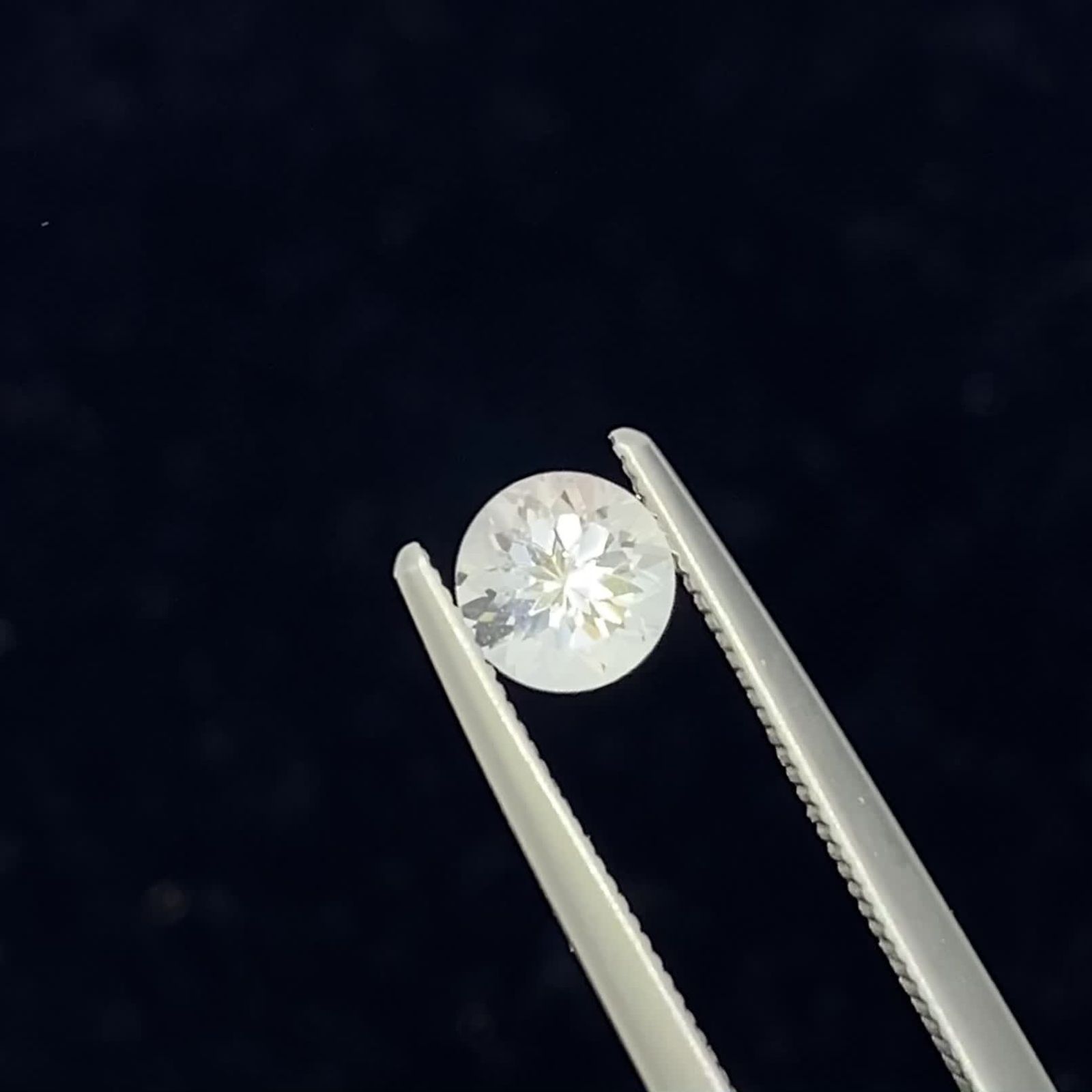 全国総量無料で ダンビュライト(宝石名ダンブライト)メキシコ産 識別済 0.49ct アクセサリー