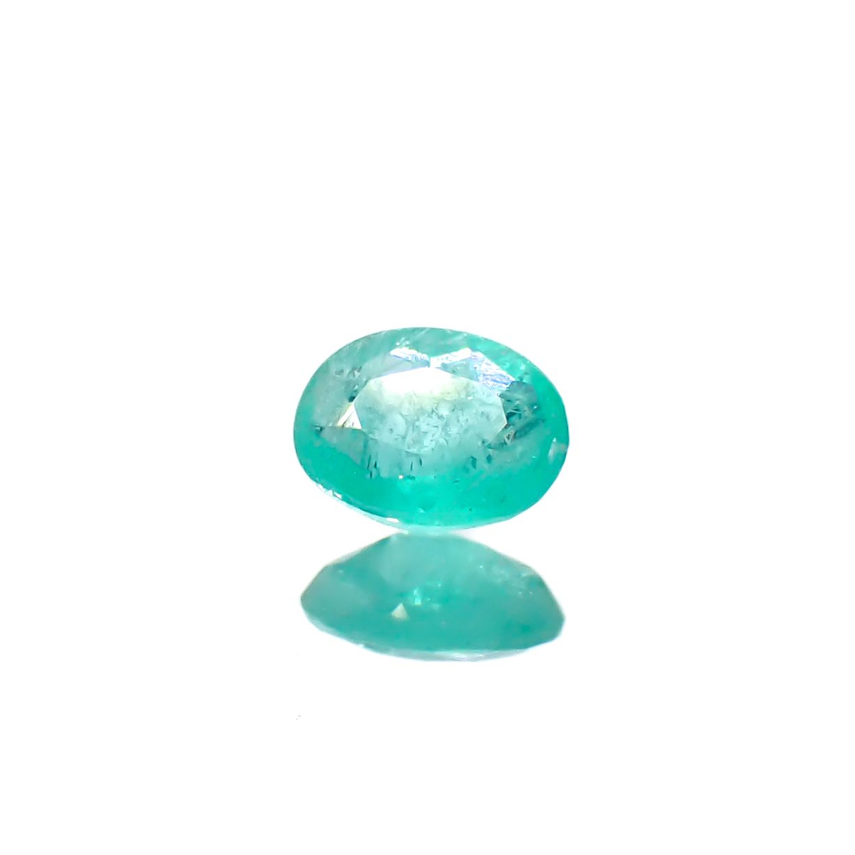 ブラジル産バターリャ鉱山パライバトルマリン0.175ct(中央宝石