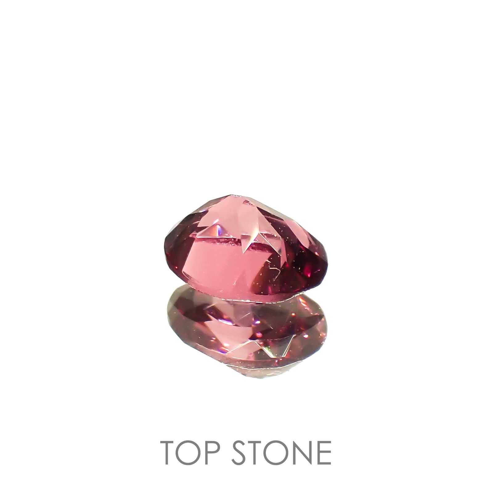 カラーシフトマラヤガーネット タンザニア産 0.43ct[230120280]5.1x4mm前後