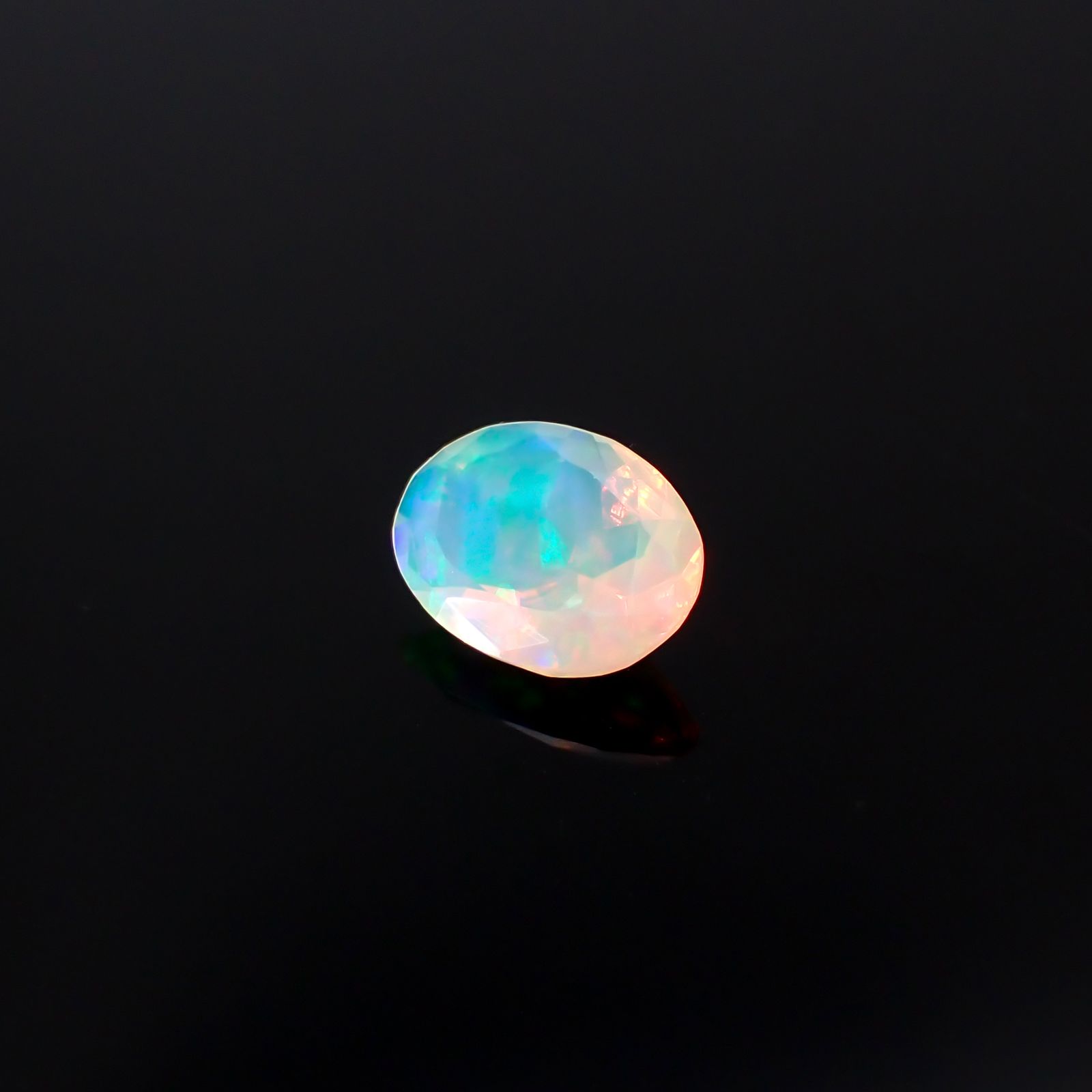 エチオピアオパール エチオピア産 0.55ct[240125315]8x6mm前後