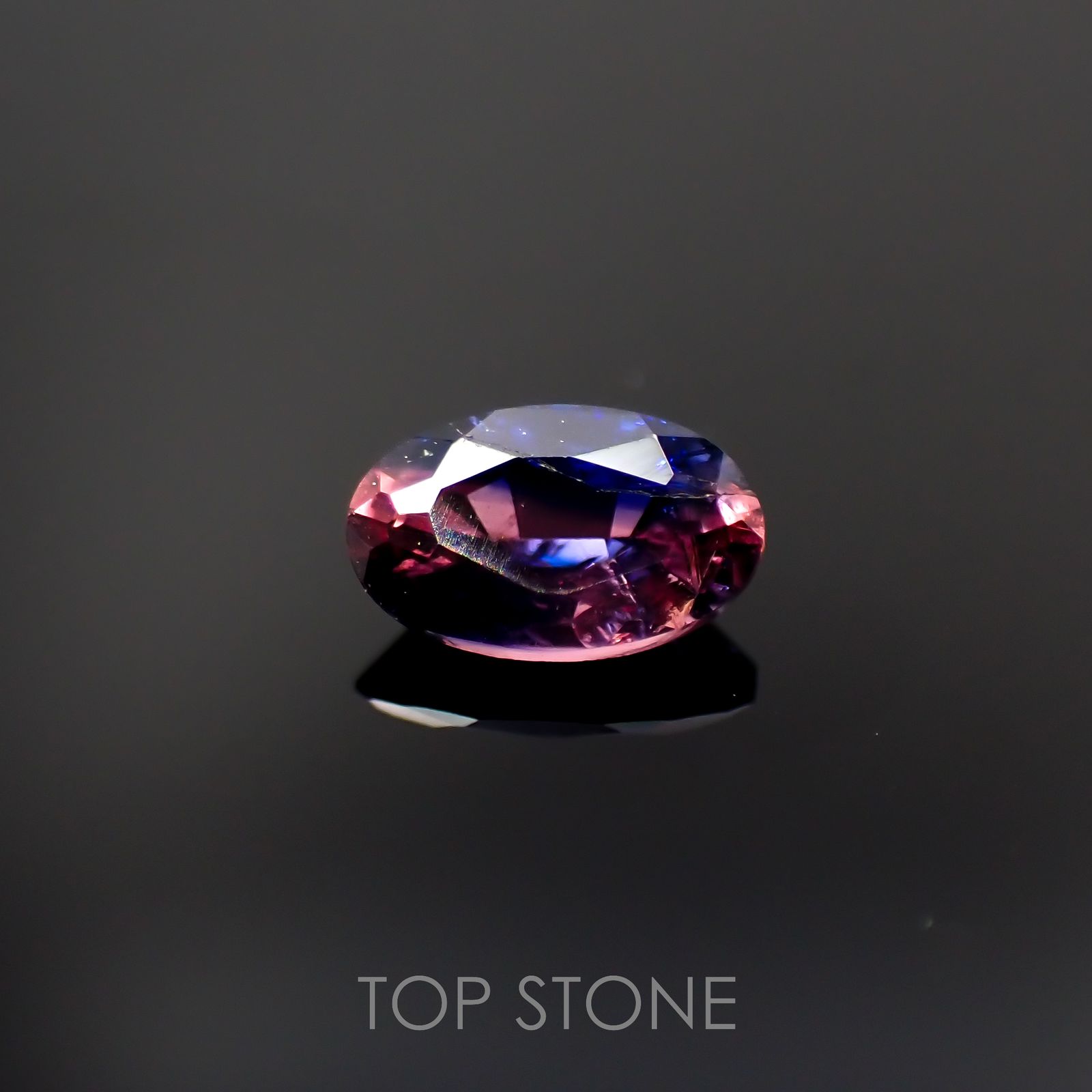 ウィンザーサファイア タンザニア・ウィンザー産 0.33ct[221219268]5x3mm前後