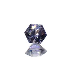 ◇ヘキサゴンカット◇バイオレットスピネル(宝石名スピネル)ビルマ/マダガスカル産 0.56ct 識別済[250220661]4.5x4.4mm前後