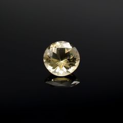 イエロースキャポライト(宝石名イエロー・スキャポライト)タンザニア産 0.45ct 識別済[220918025]5.1x5.1mm前後