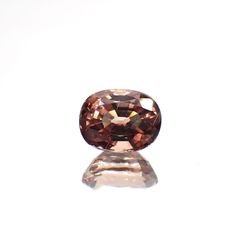 カラーシフトマラヤガーネット(宝石名ガーネット)タンザニア産 1.34ct 識別済[220115011]6.8x5.3mm前後