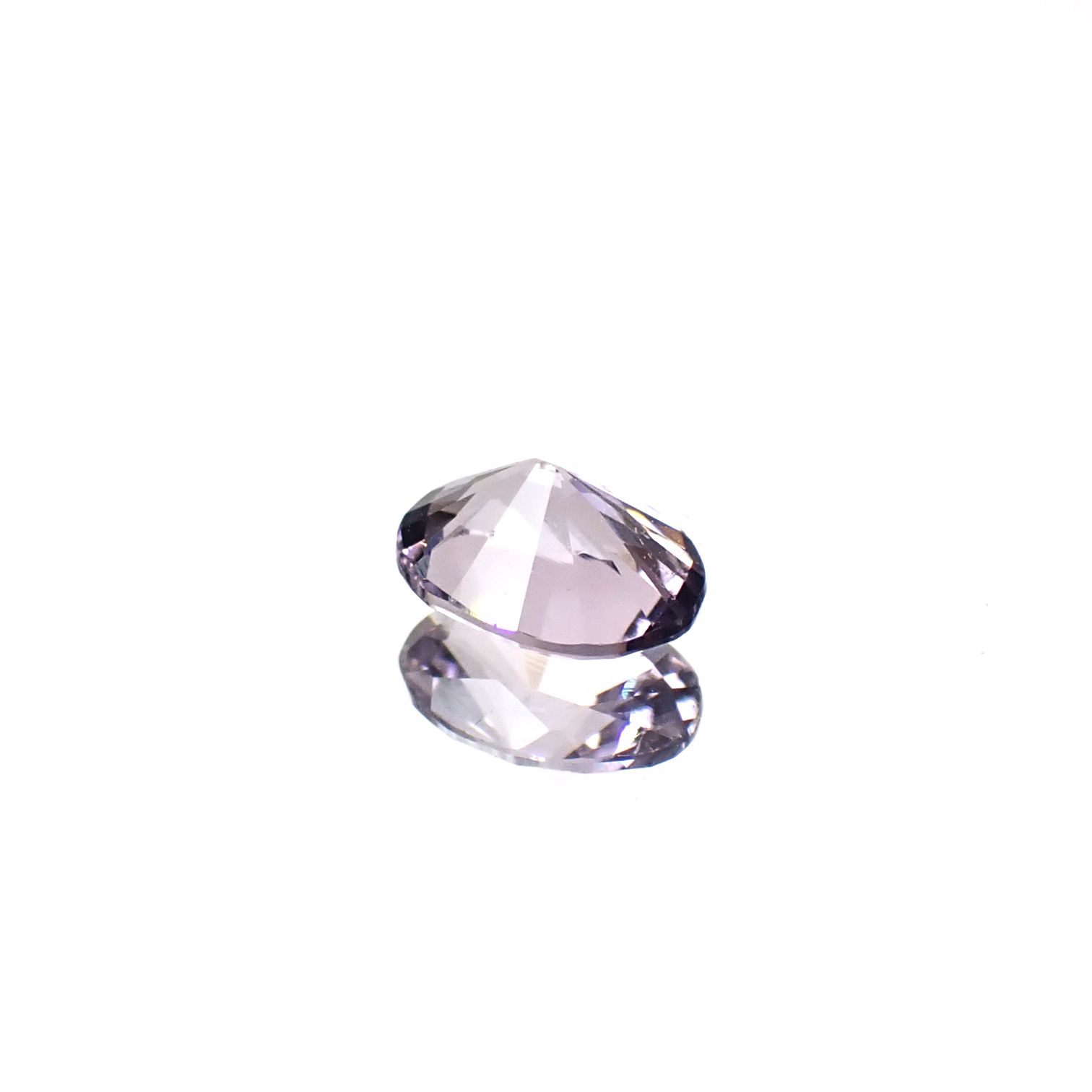 マリアライト(宝石名スキャポライト)スリランカ産 0.35ct 識別済[250330053]5.6x4.2mm前後