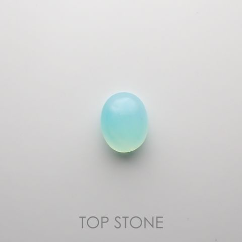 ブルーオパール(宝石名コモンオパール) ペルー産 2.23ct 識別済[210611375]10.3×8.1mm前後