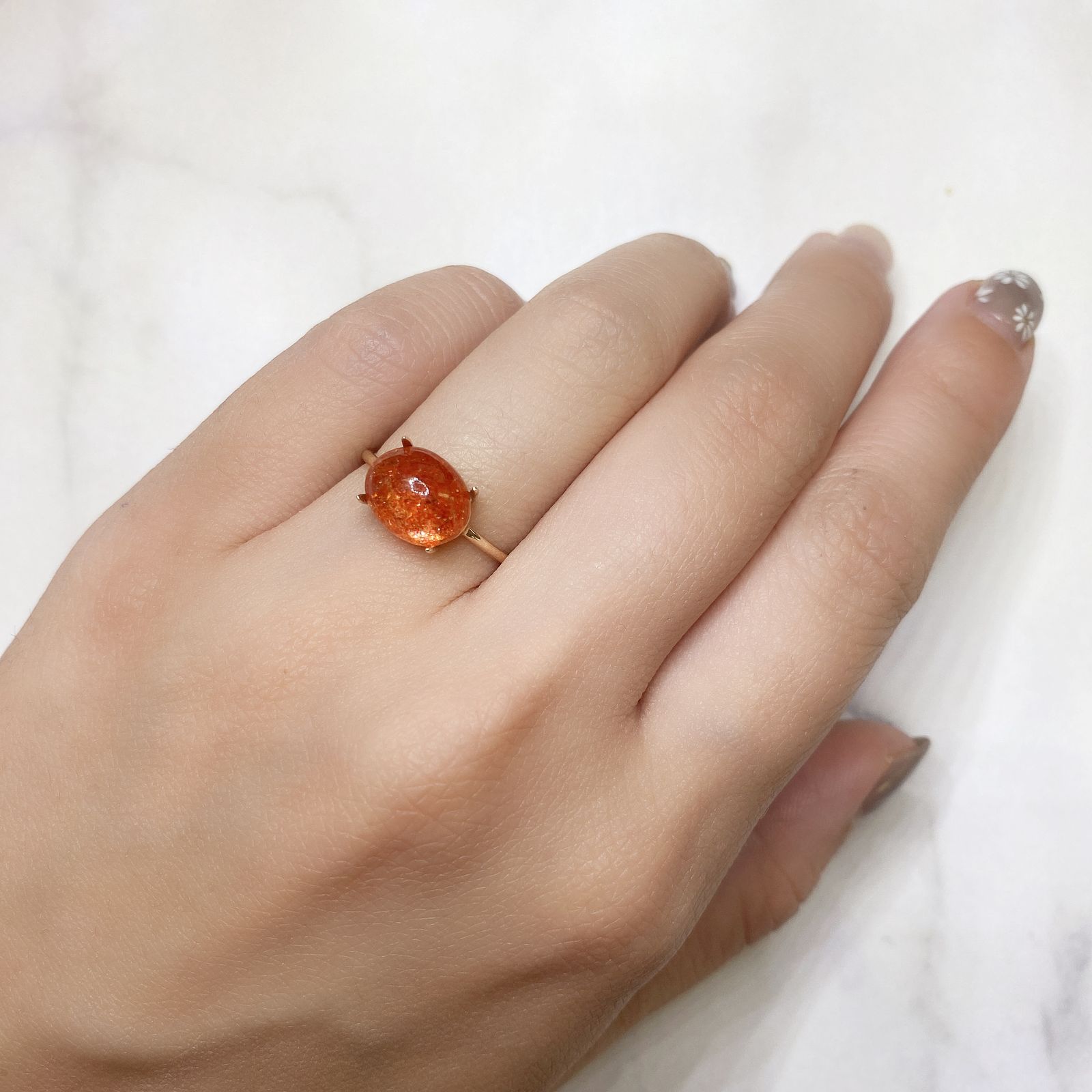 イリュージョンサンストーン(宝石名フェルドスパー) タンザニア産 2.98ct 識別済[210812309]10.1×8.2mm前後