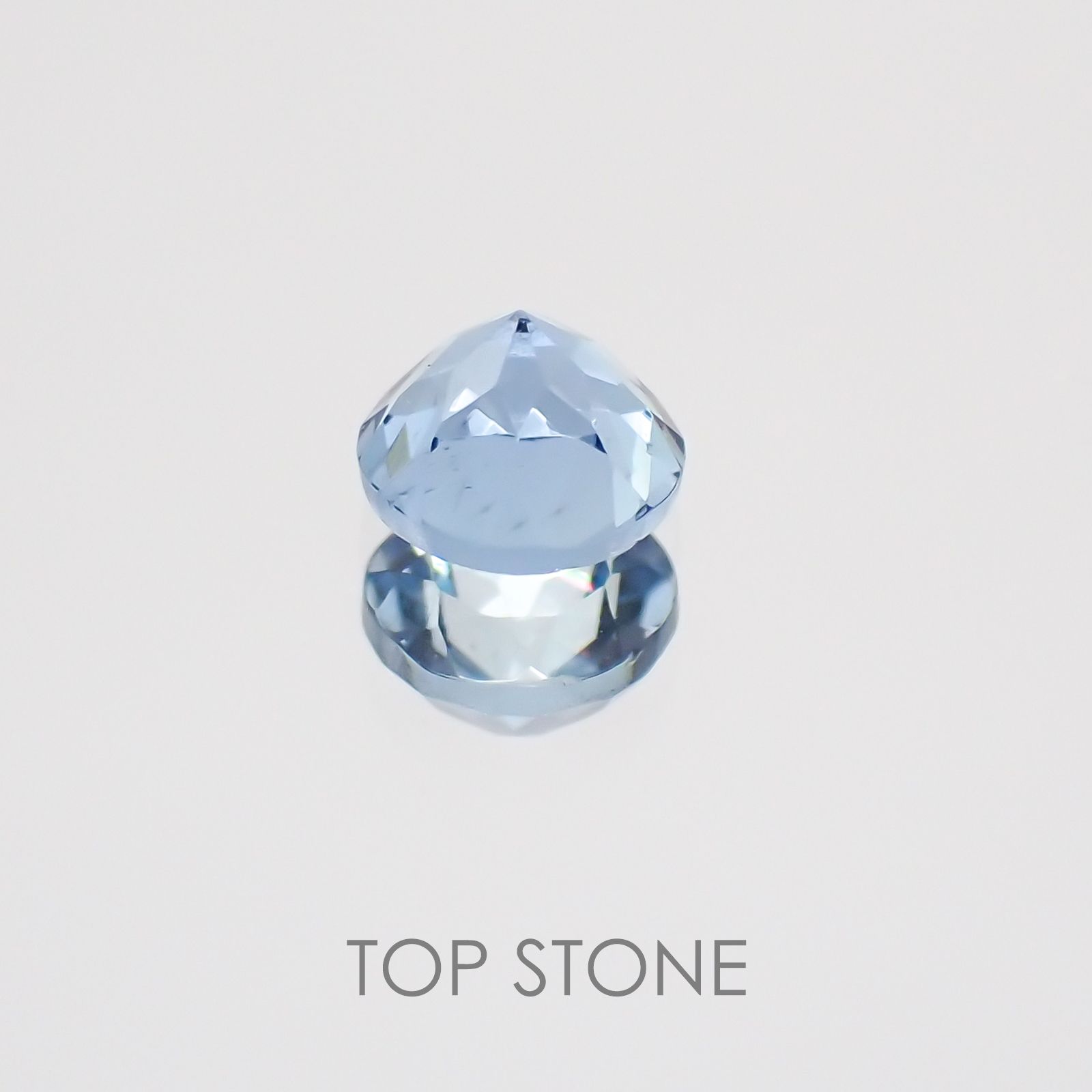 サンタマリア アクアマリン ブラジル・サンタマリア鉱山産 ルース 0.24ct[21029125]4×4mm前後