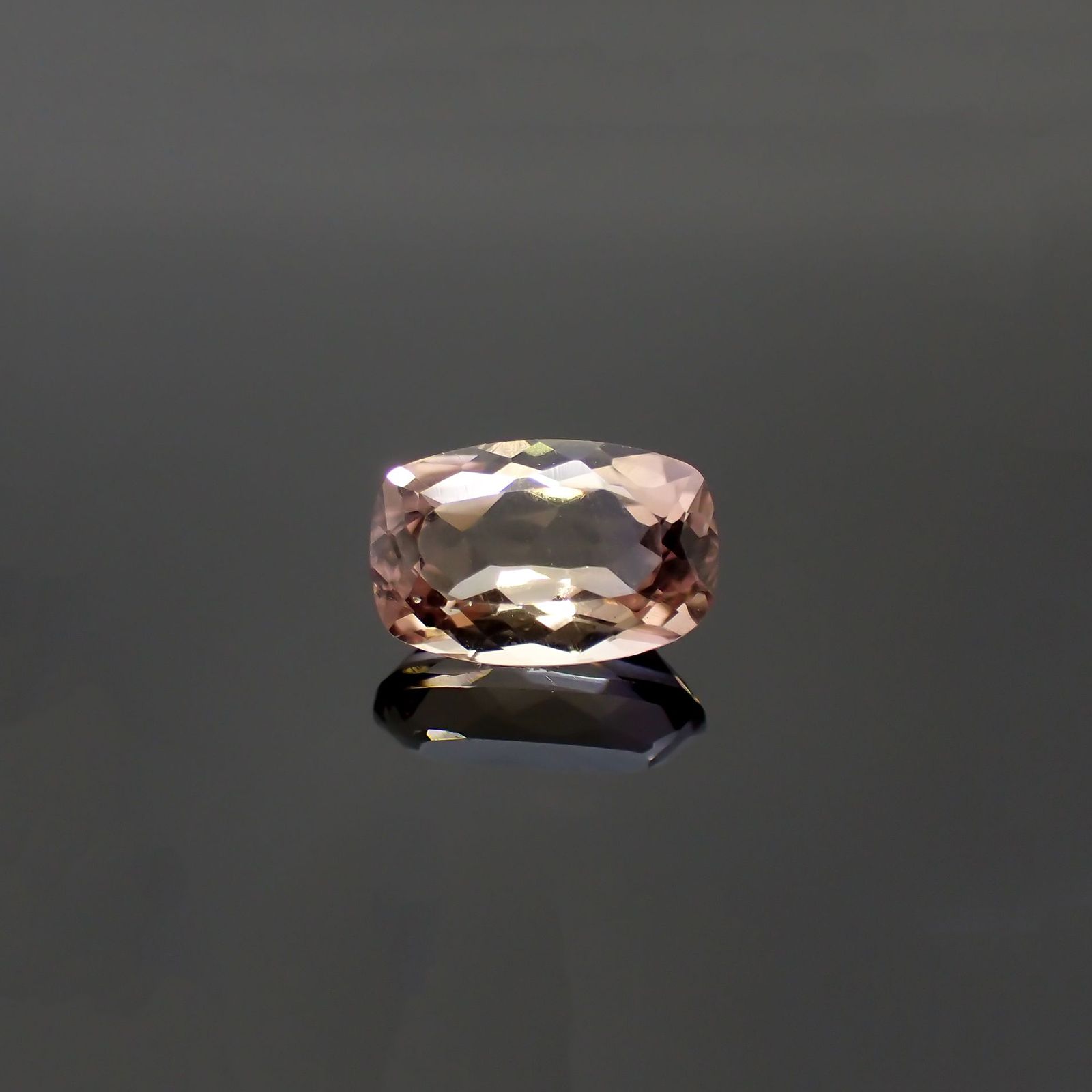 アメトリン ボリビア産 1.12ct [220114621]8.1x5.3mm前後