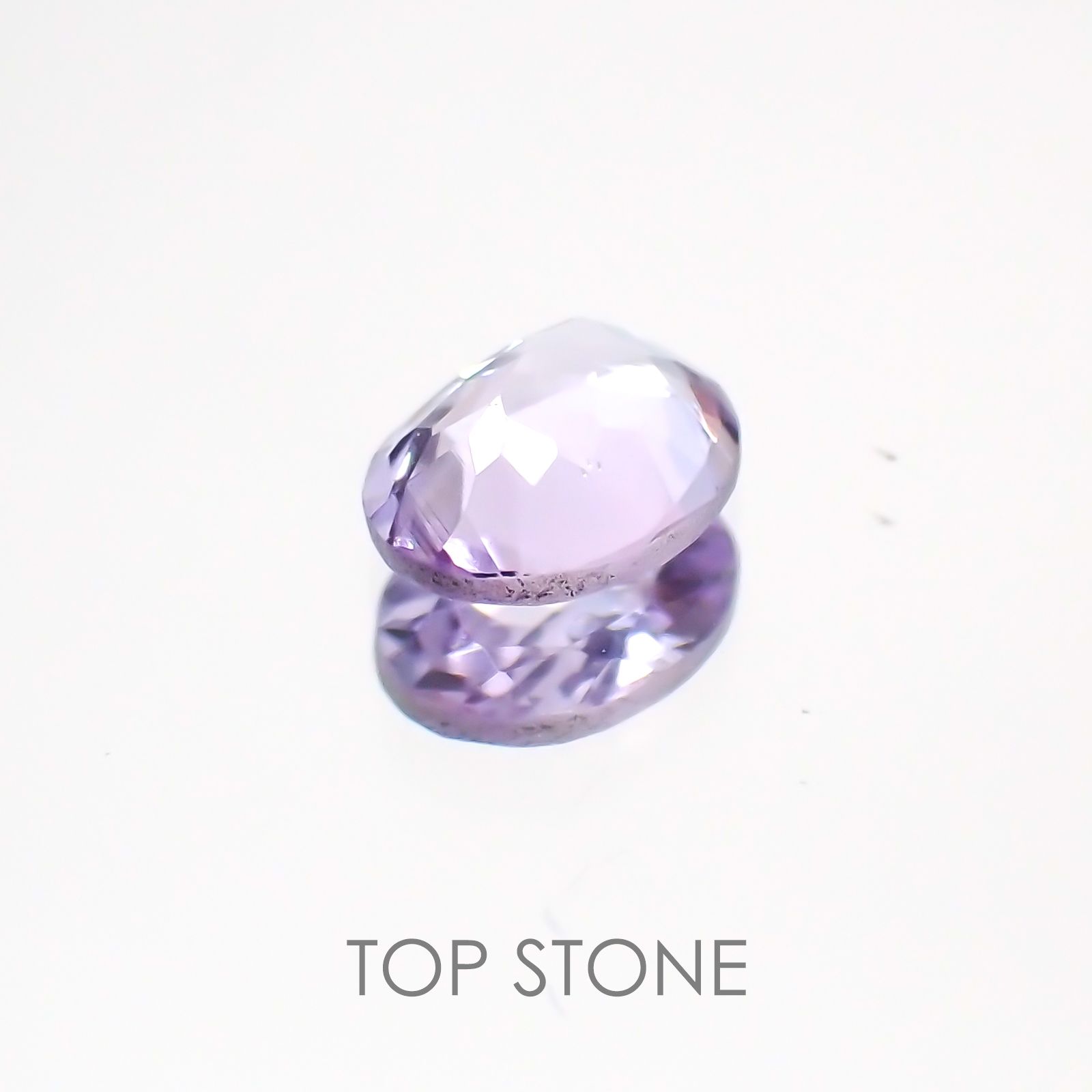 ラベンダータンザナイト タンザニア産 ルース 0.35ct[21028422]5.1×4mm前後