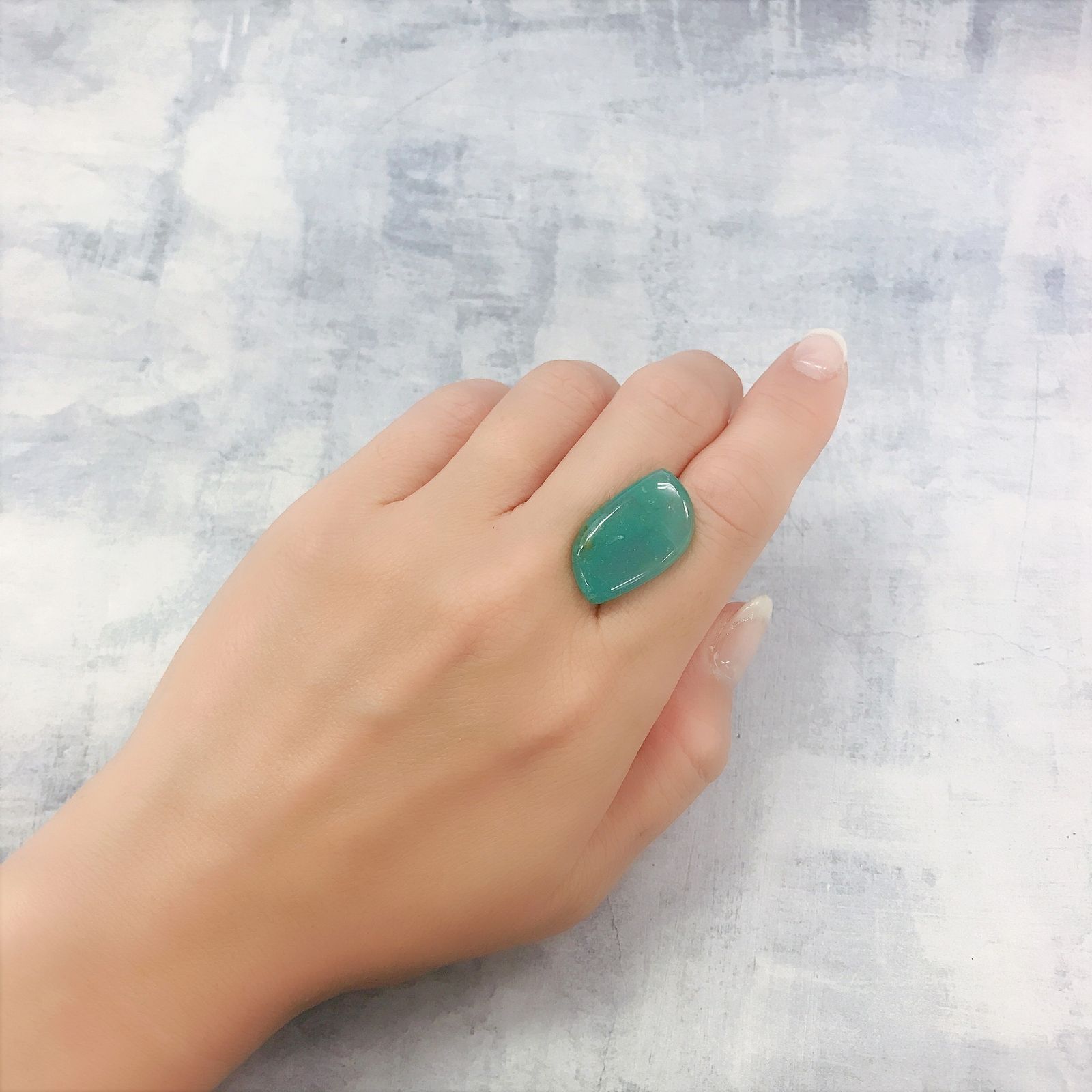 ◇フリーフォーム◇ジェムシリカ ペルー産 10.92ct[220717186]24.4x15.5mm前後