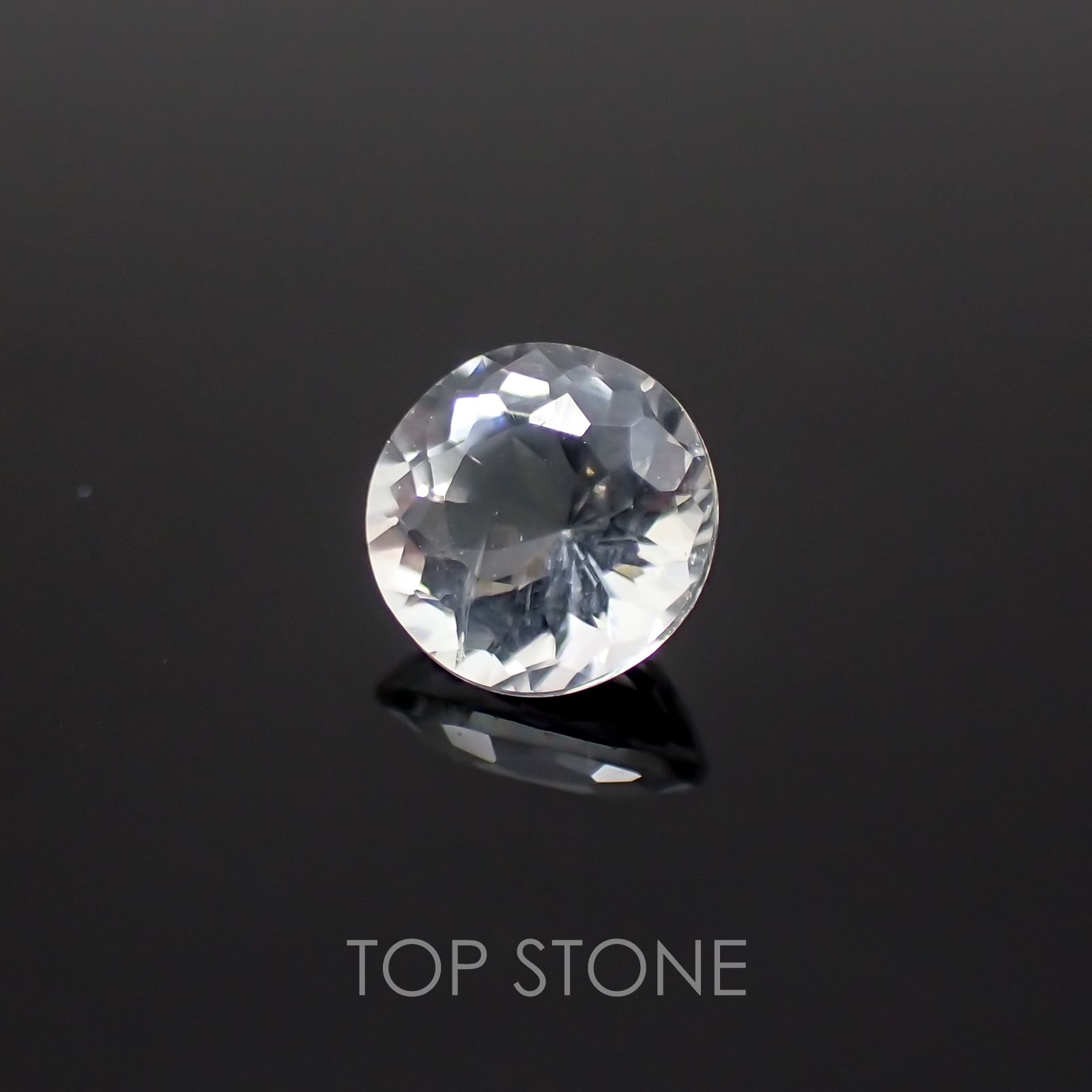 テネブレッセンススキャポライト アフガニスタン産 ルース 0.45ct[21029804]5.2×5.2mm前後