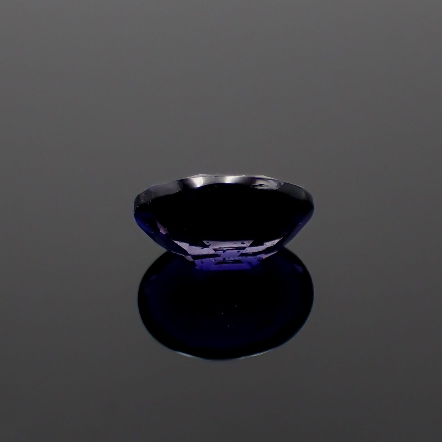 アイオライトサンストーン インド/ブラジル産 0.72ct[230923339]7.1x5.2mm前後