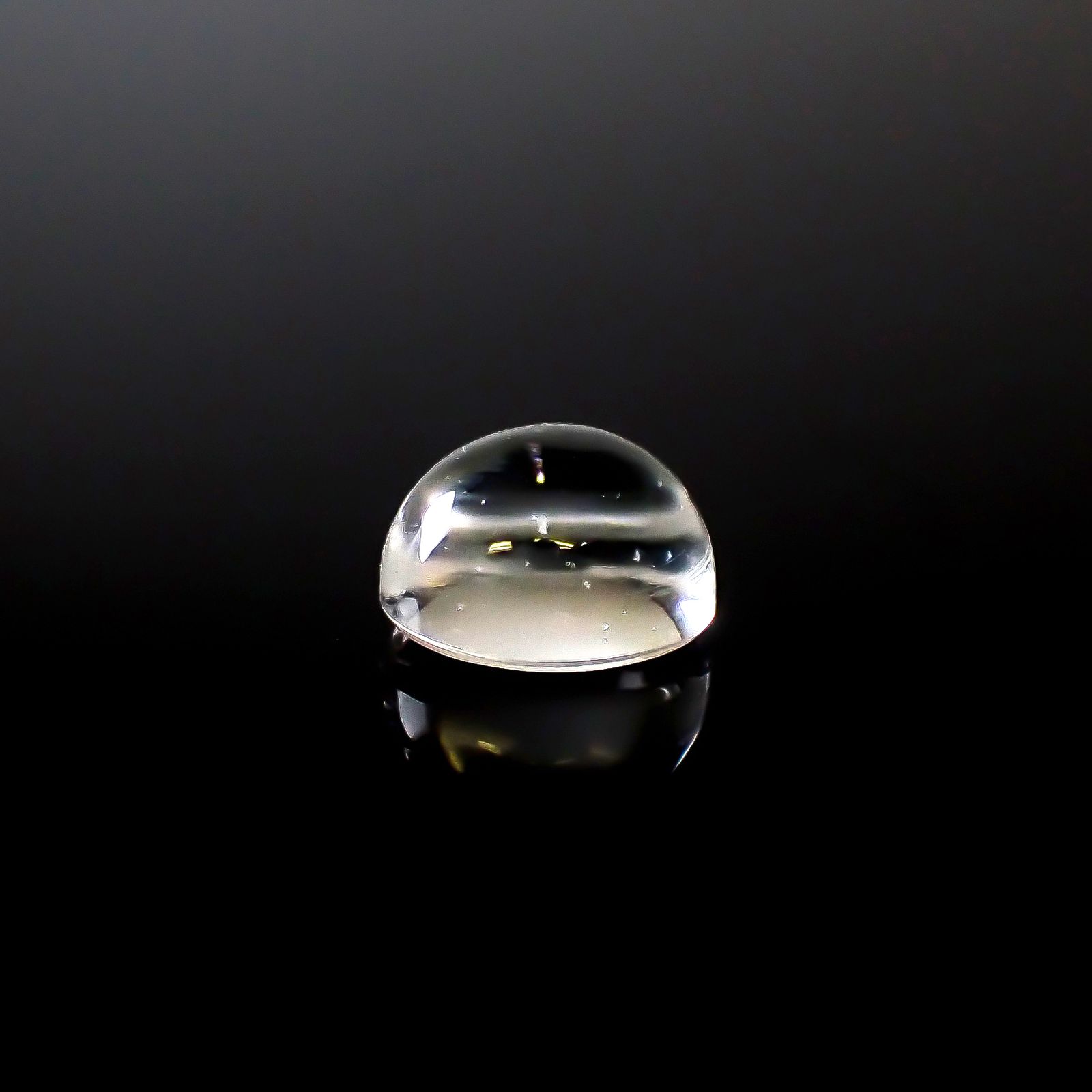 フェナカイト(宝石名フェナカイト)ブラジル産 2.14ct 識別済[250229861]8x8mm前後