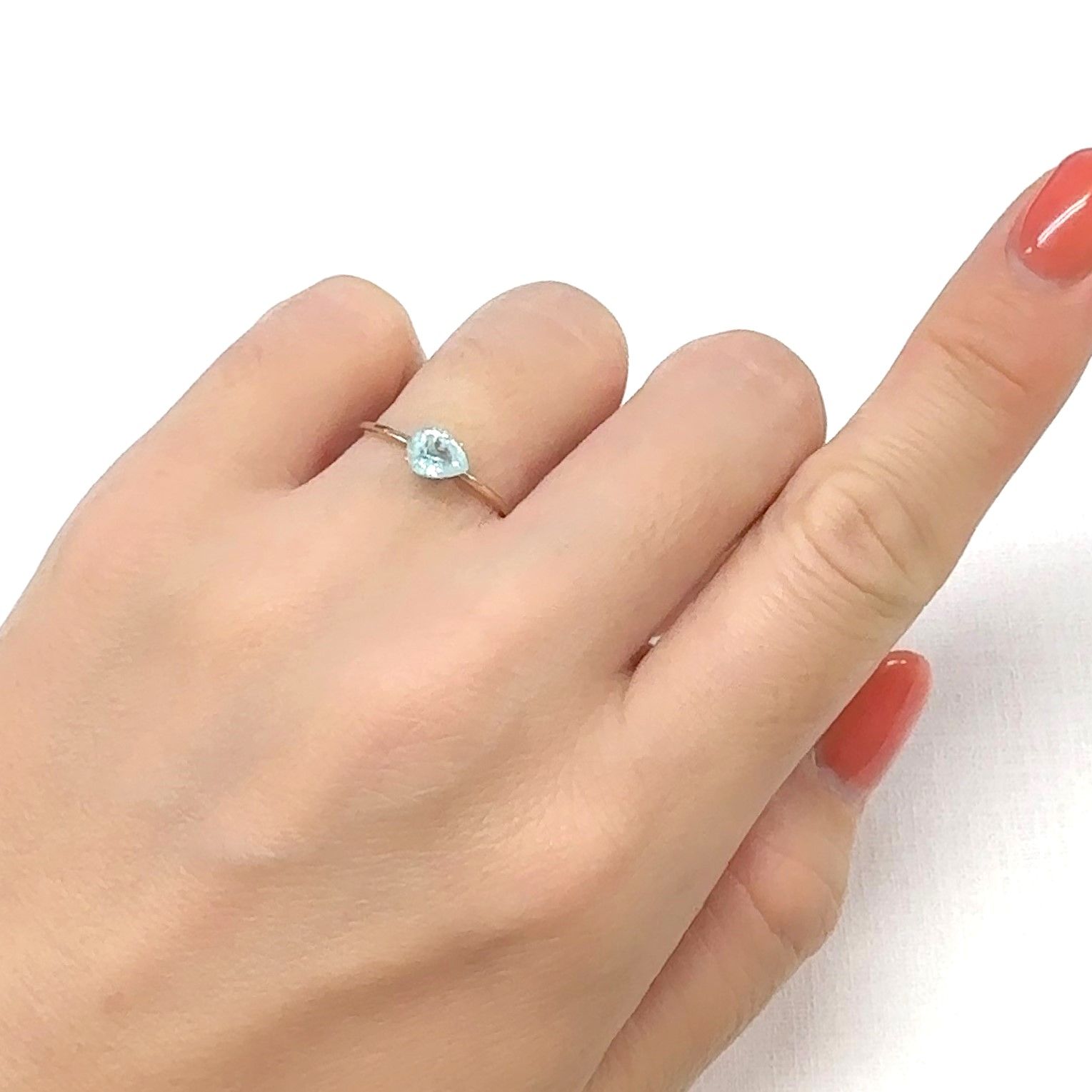 パライバトルマリン モザンビーク産 0.59ct[240928775]6x4.8mm前後